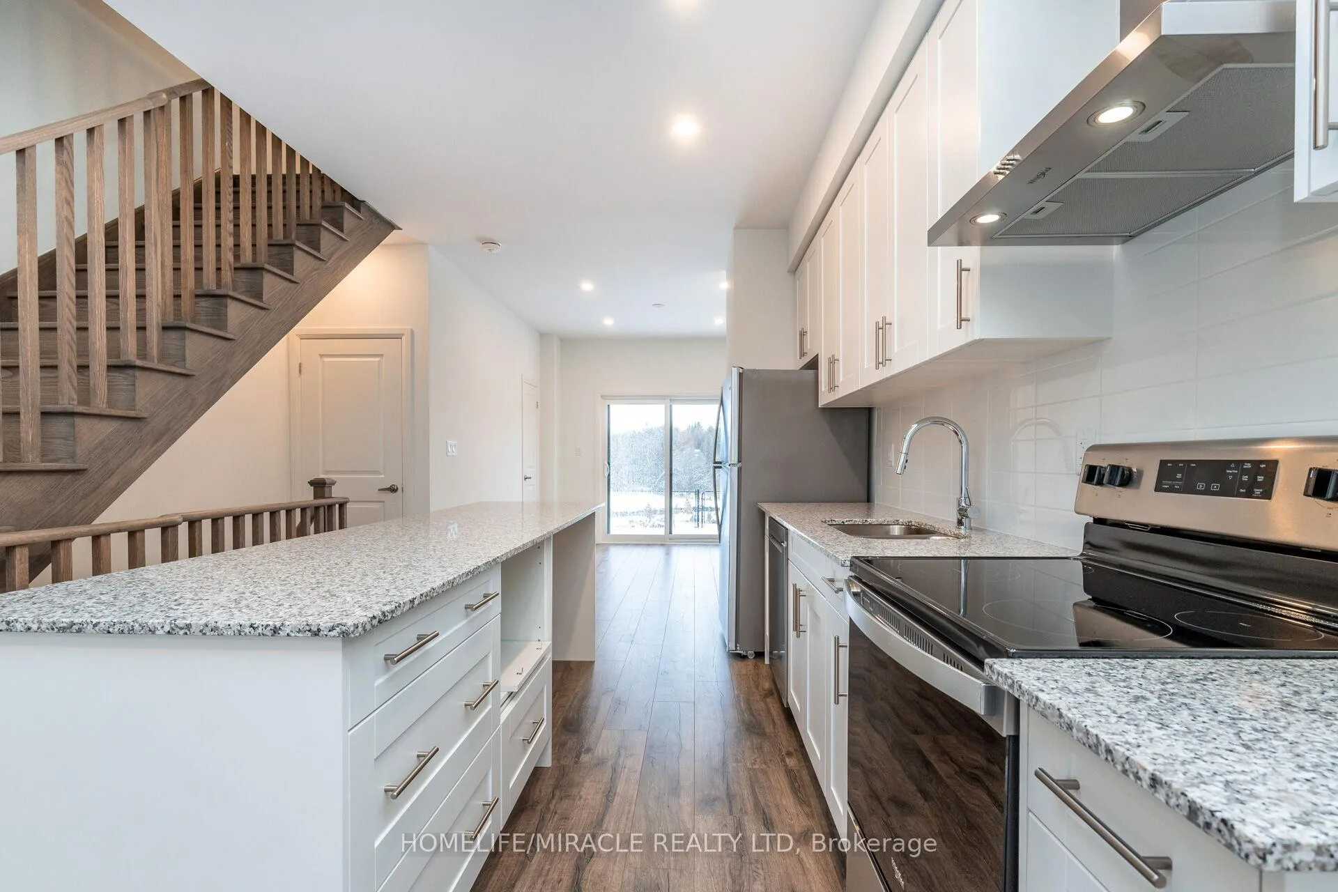 Photo 13 of 1724 Pleasure Valley Path, Oshawa, Samac — HOMEH