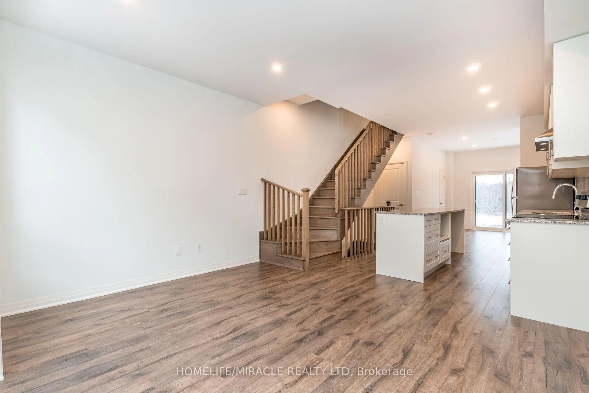 Photo 17 of 1724 Pleasure Valley Path, Oshawa, Samac — HOMEH