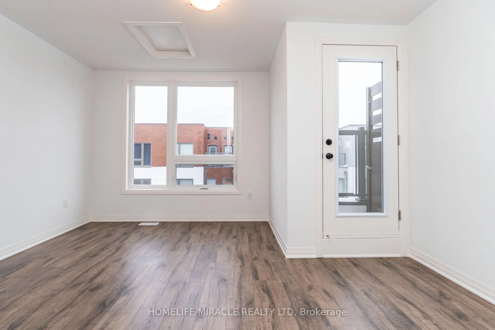 Photo 37 of 1724 Pleasure Valley Path, Oshawa, Samac — HOMEH
