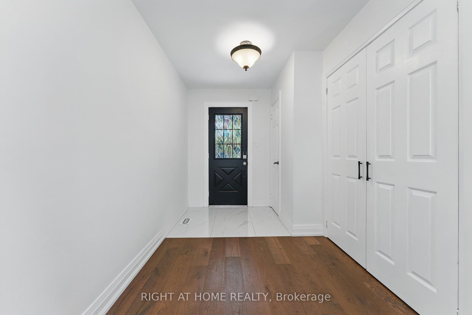 Photo 11 of 149 Coleridge Drive, Newmarket, Summerhill Estates — HOMEH