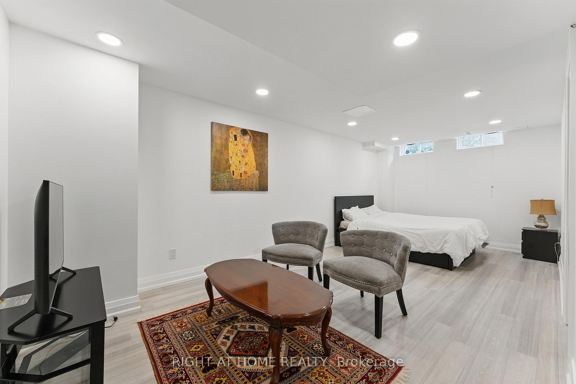 Photo 28 of 149 Coleridge Drive, Newmarket, Summerhill Estates — HOMEH