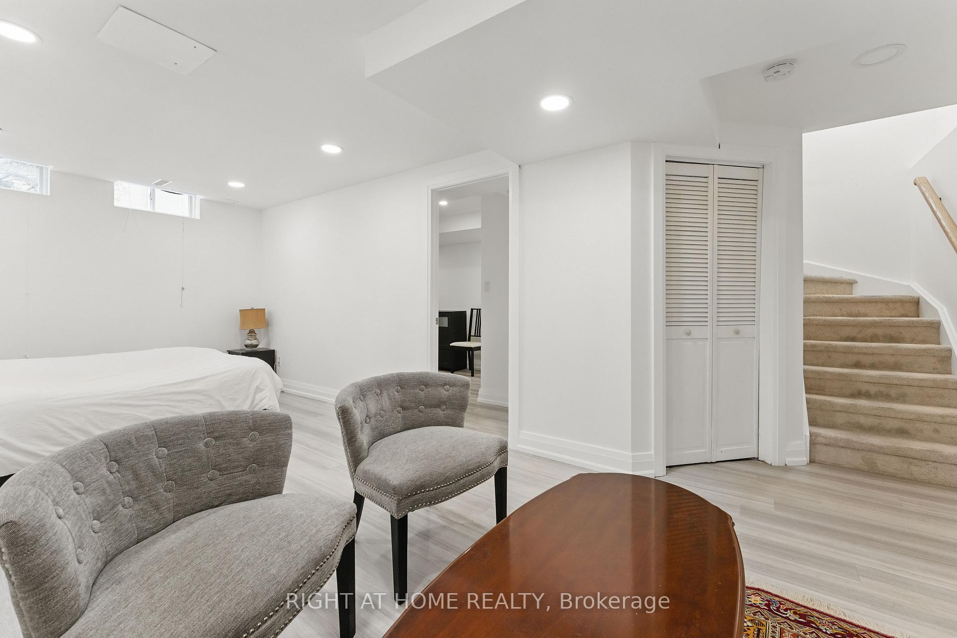 Photo 29 of 149 Coleridge Drive, Newmarket, Summerhill Estates — HOMEH