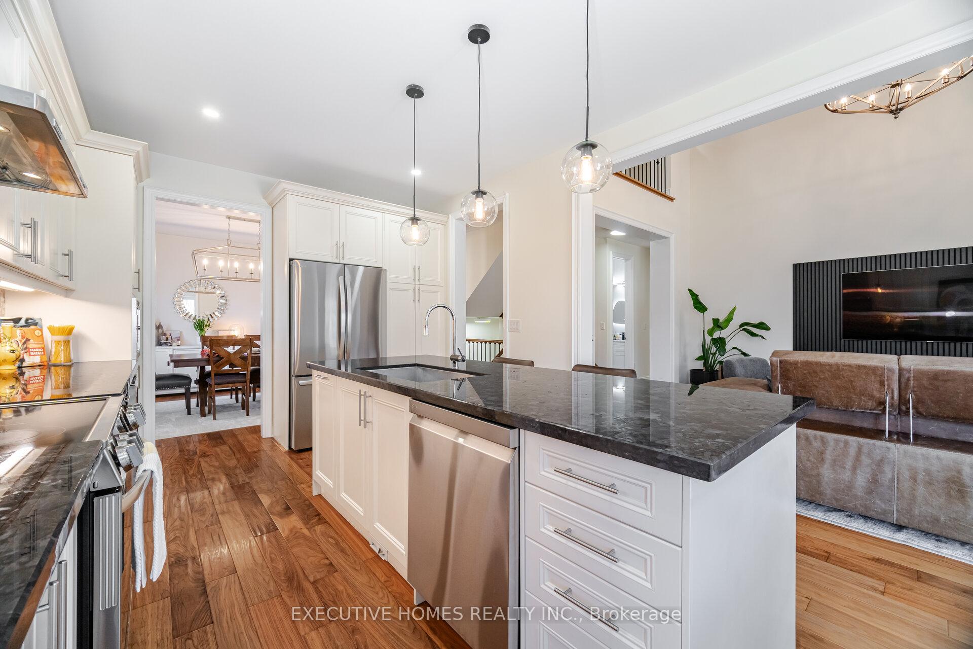Photo 13 of 221 Cathcart Crescent, Milton, Willmott — HOMEH