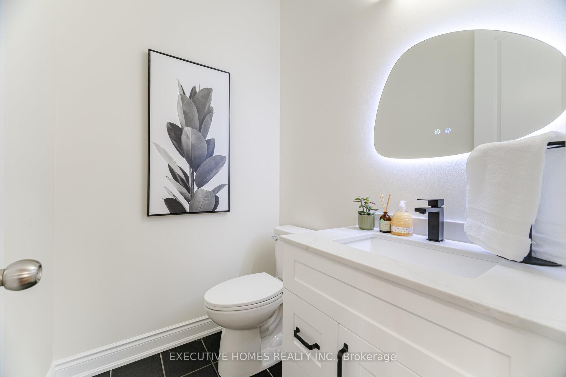 Photo 24 of 221 Cathcart Crescent, Milton, Willmott — HOMEH