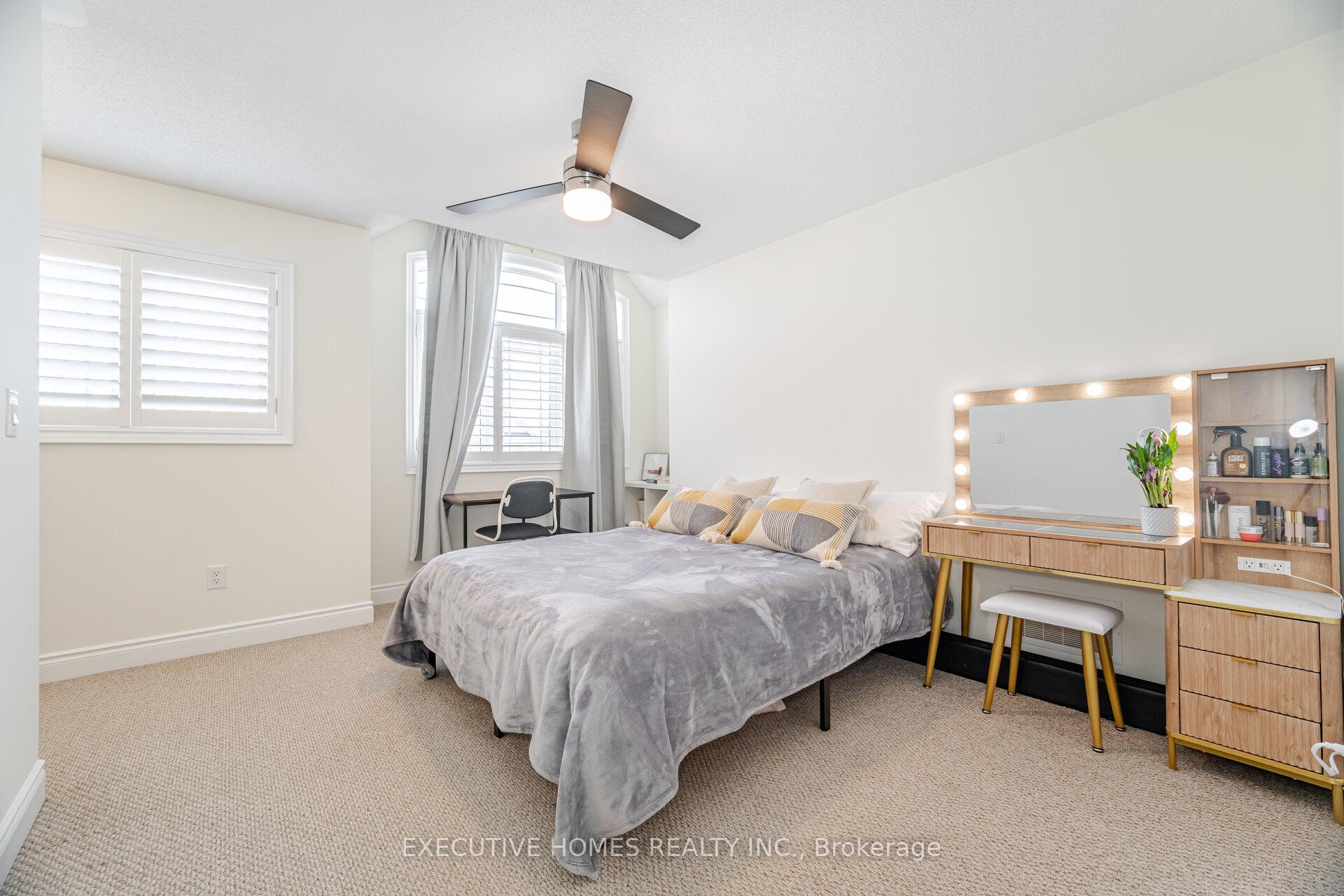 Photo 37 of 221 Cathcart Crescent, Milton, Willmott — HOMEH