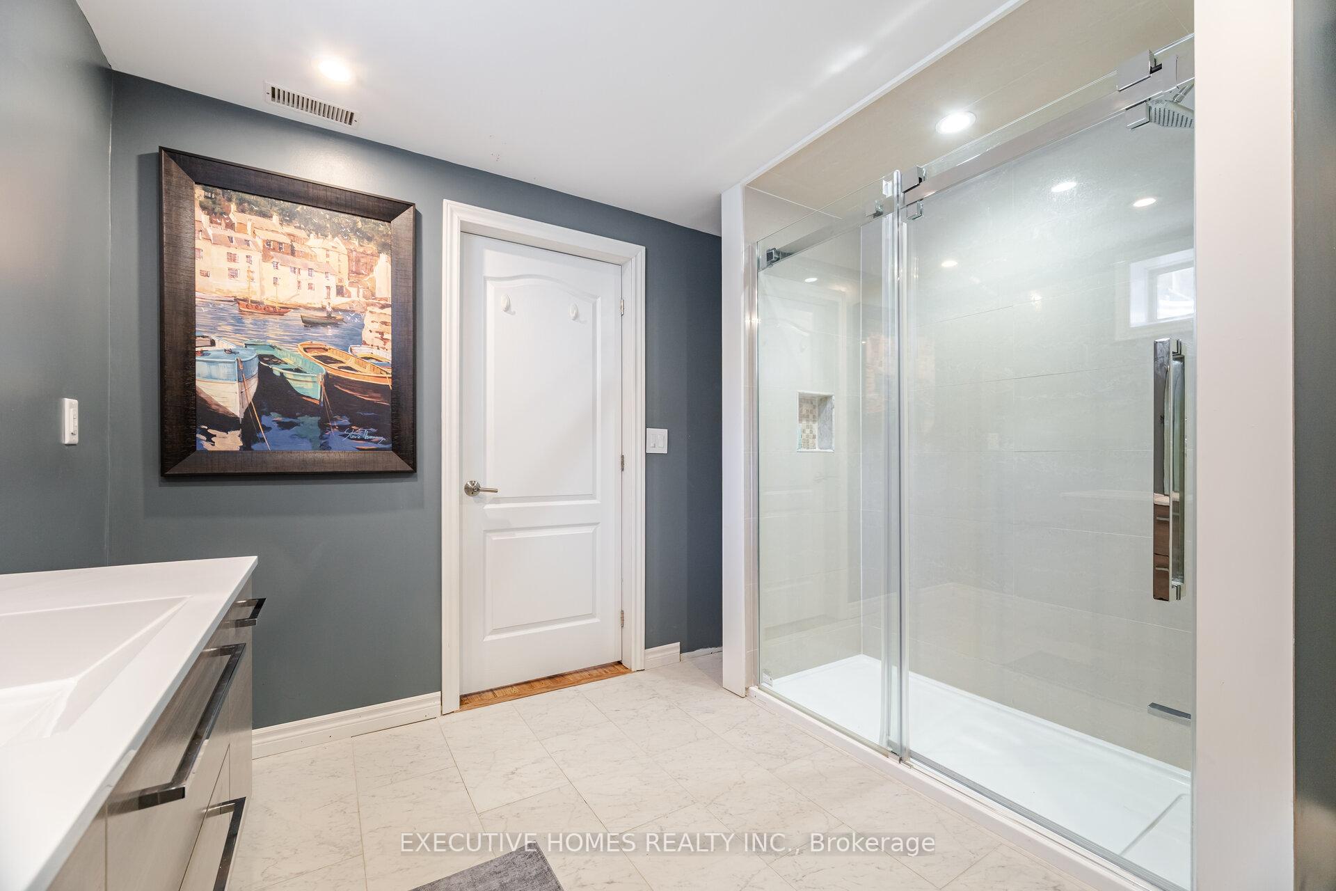 Photo 42 of 221 Cathcart Crescent, Milton, Willmott — HOMEH