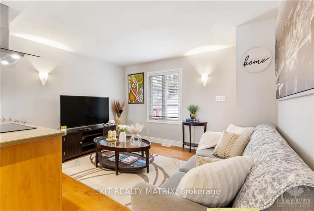 Photo 8 of Unit 1, 848 Willow Avenue, Ottawa, Chatelaine Village — HOMEH