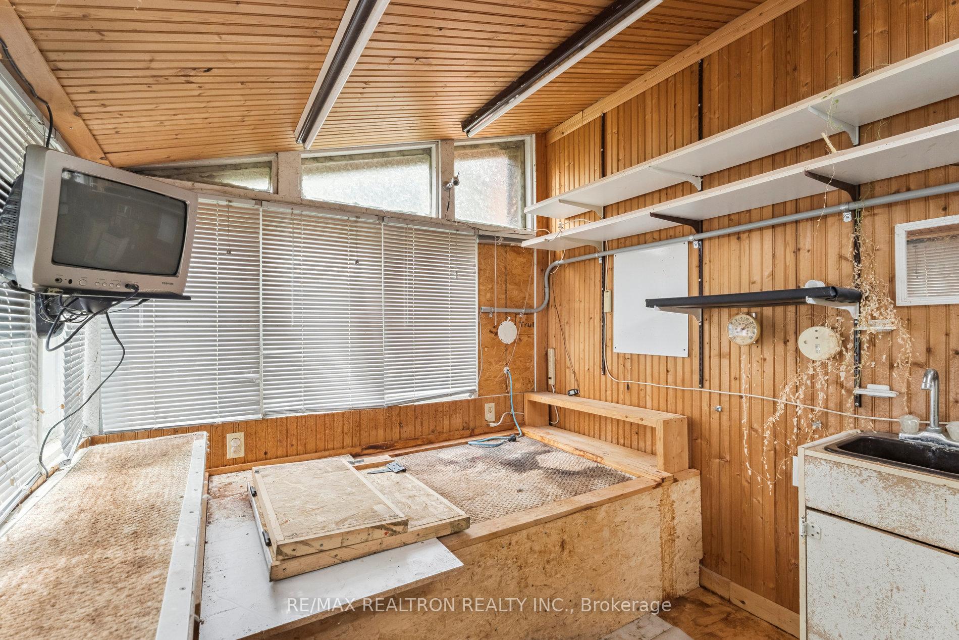Photo 26 of 230 Avenue Road, Newmarket, Central Newmarket — HOMEH