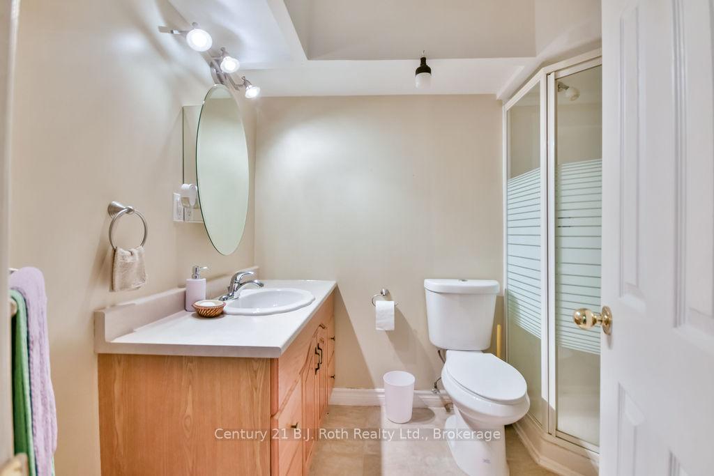 Photo 14 of 7 Christine Place, Orillia — HOMEH