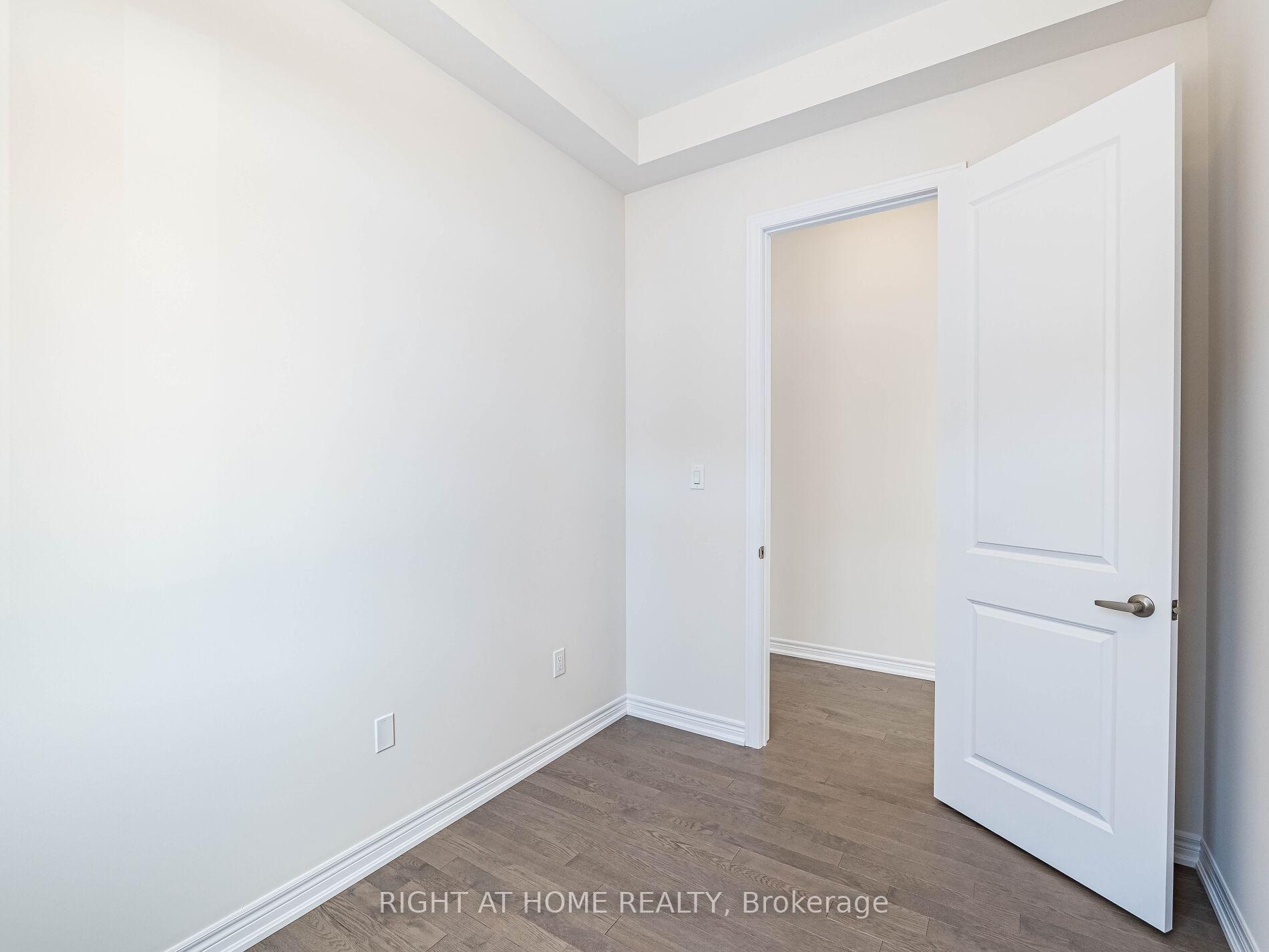 Photo 35 of 863 Plum Place, Milton, Cobban — HOMEH