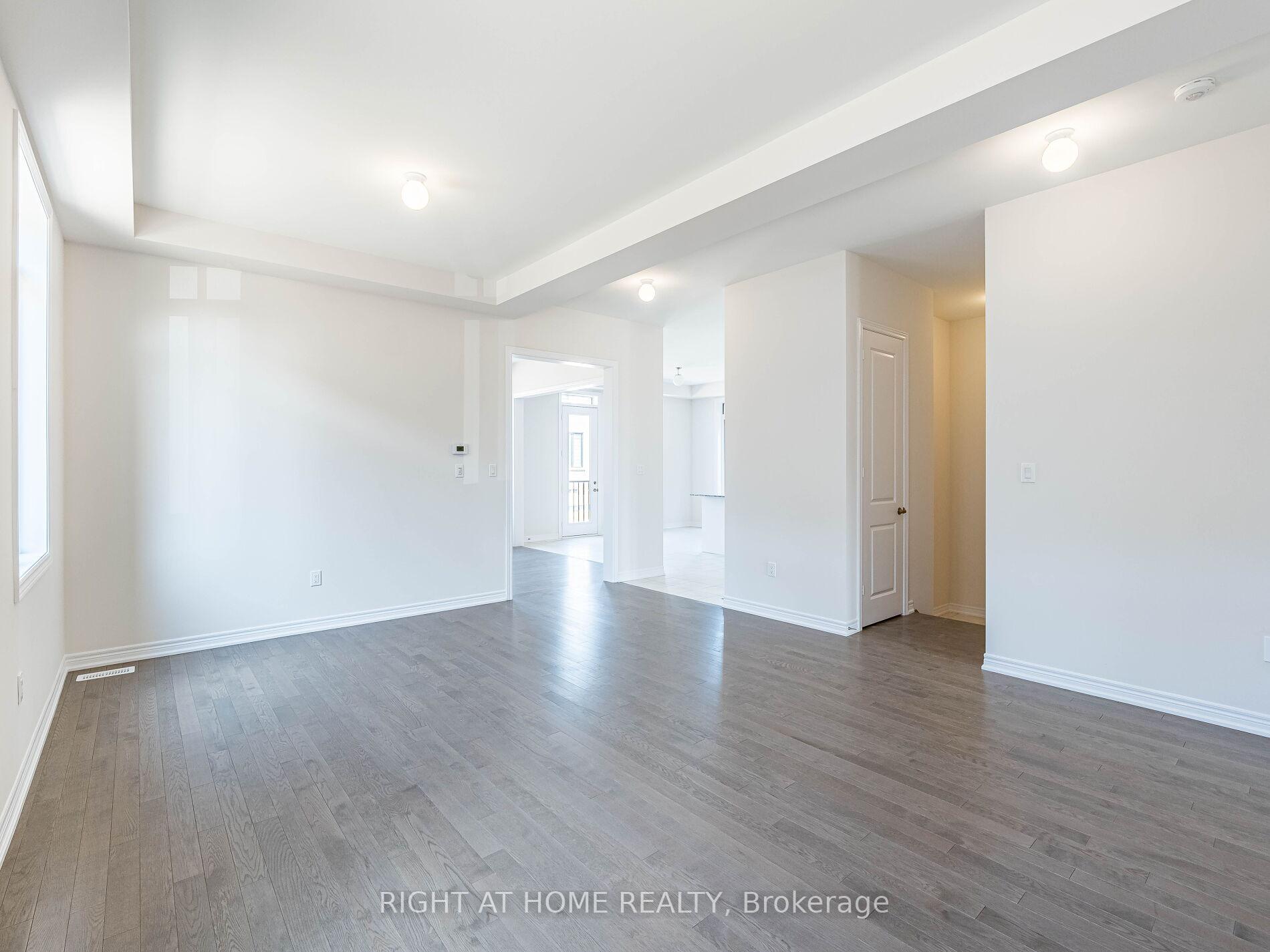 Photo 36 of 863 Plum Place, Milton, Cobban — HOMEH