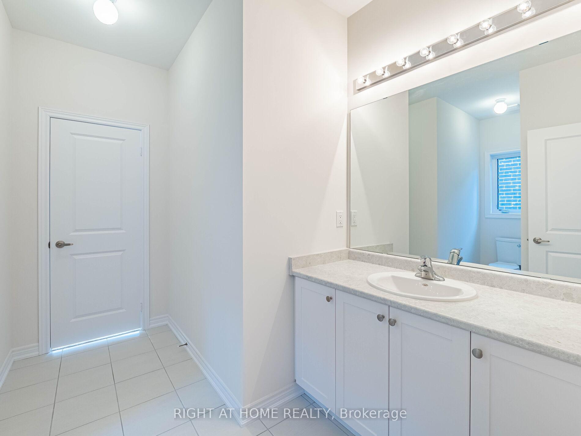 Photo 11 of 863 Plum Place, Milton, Cobban — HOMEH