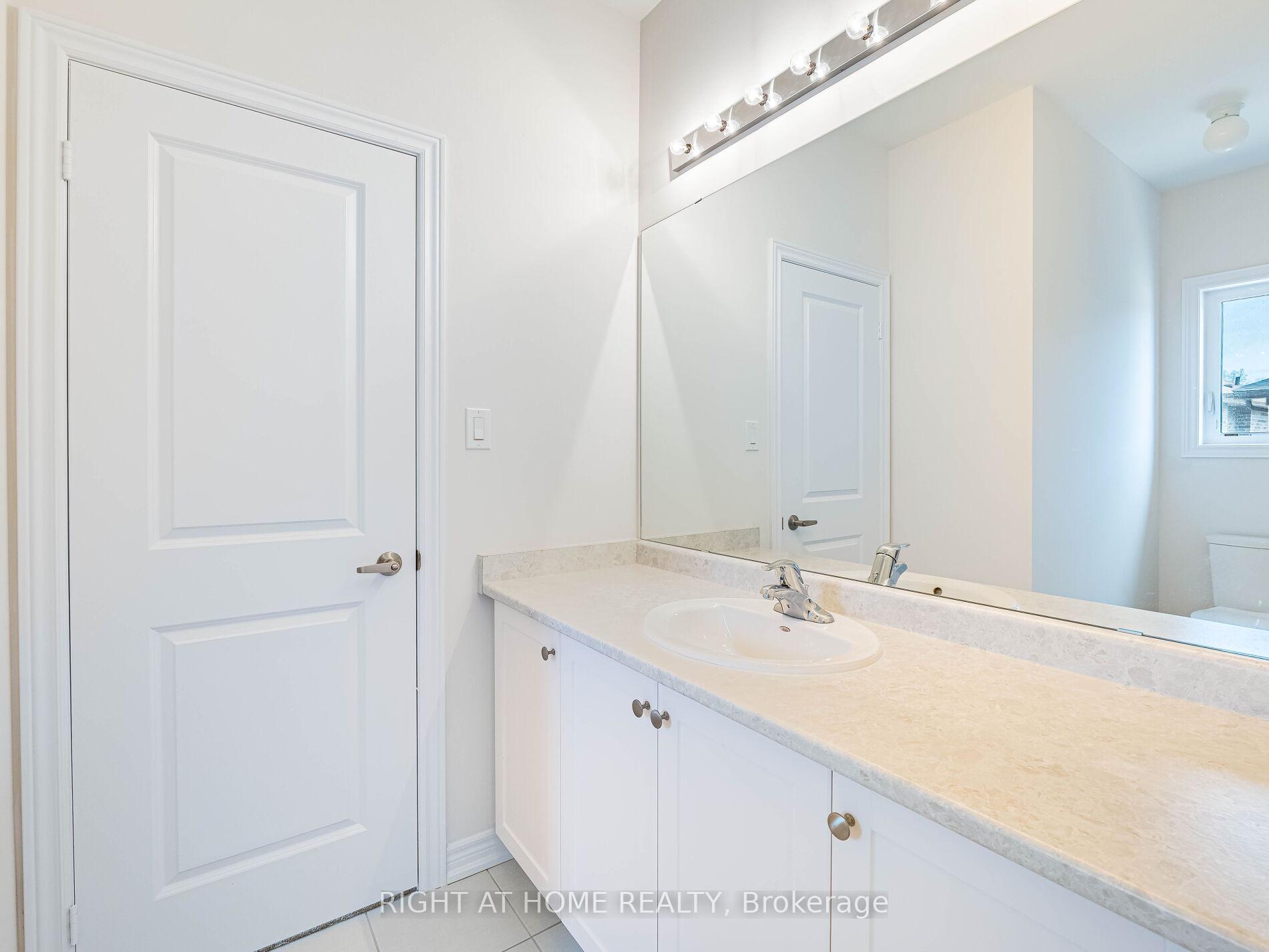 Photo 30 of 863 Plum Place, Milton, Cobban — HOMEH