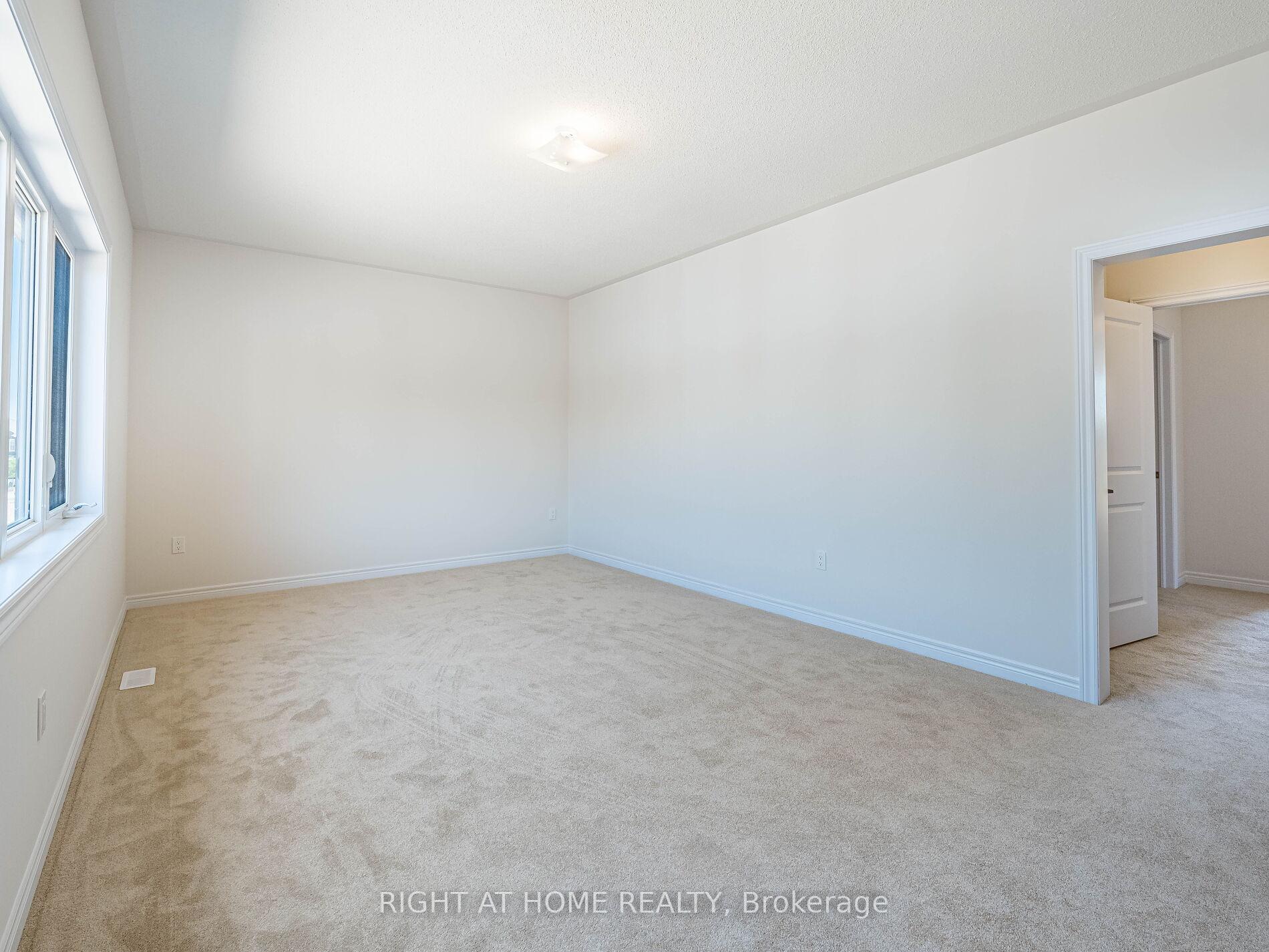 Photo 17 of 863 Plum Place, Milton, Cobban — HOMEH