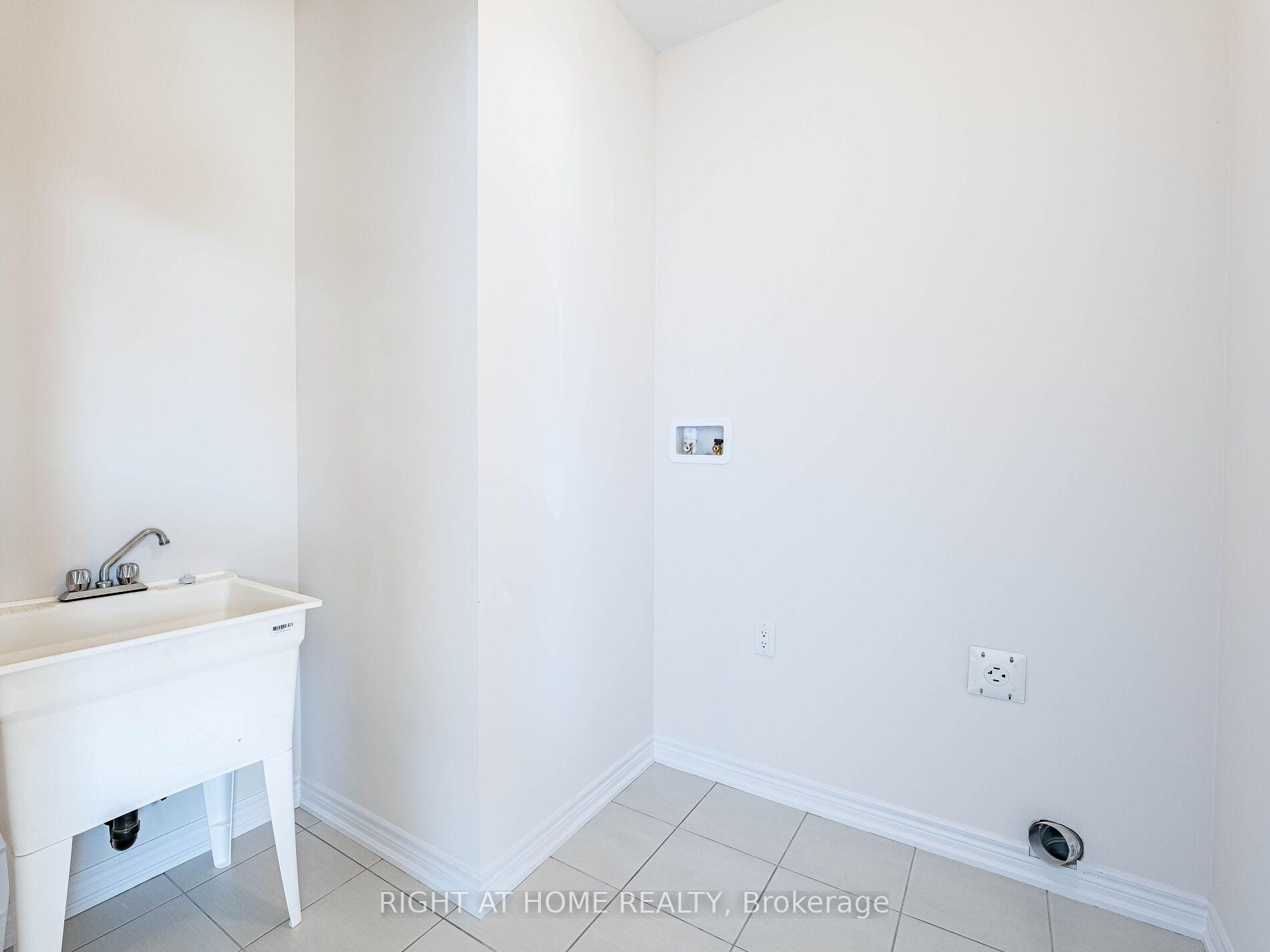 Photo 21 of 863 Plum Place, Milton, Cobban — HOMEH