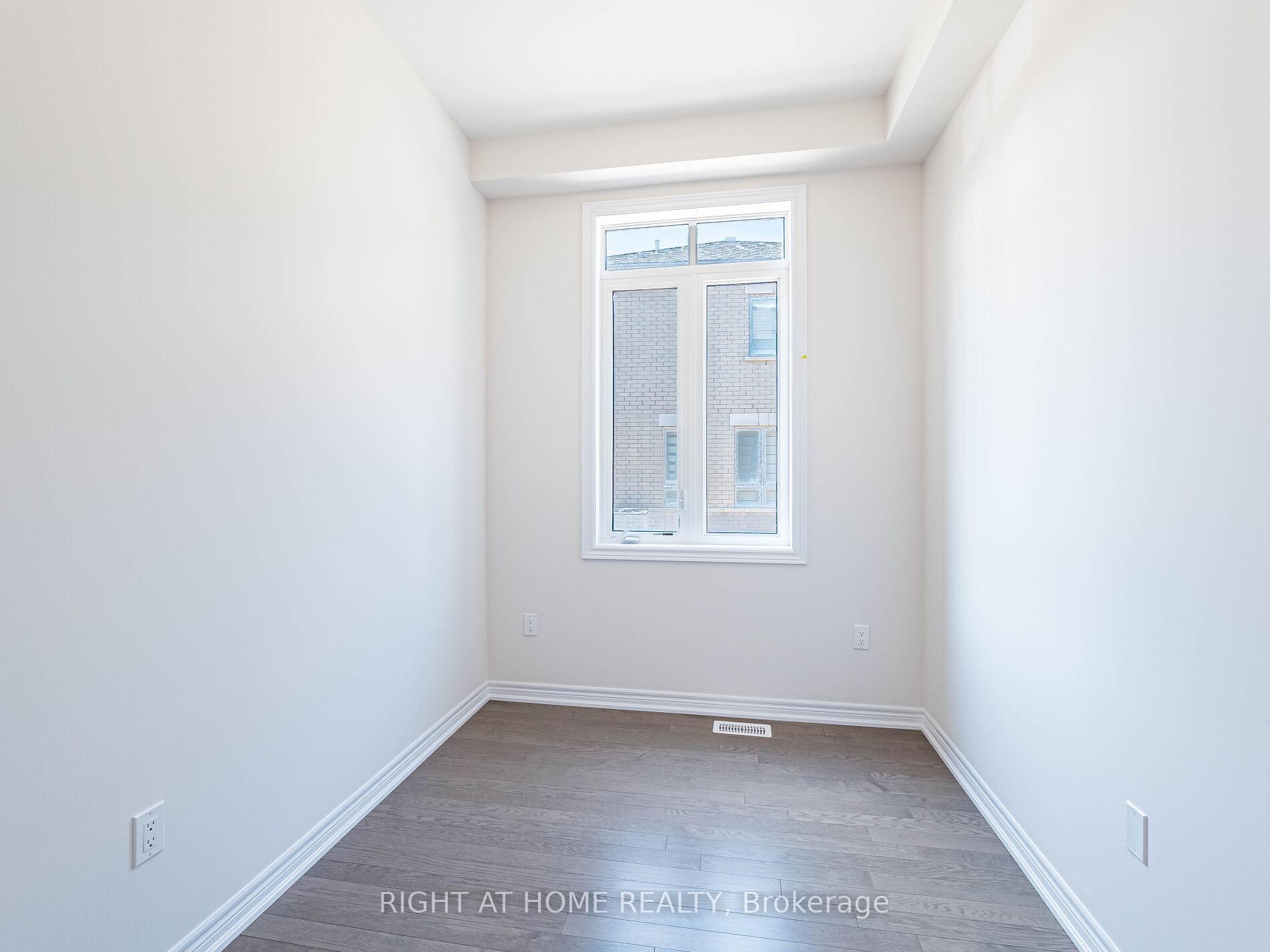 Photo 46 of 863 Plum Place, Milton, Cobban — HOMEH