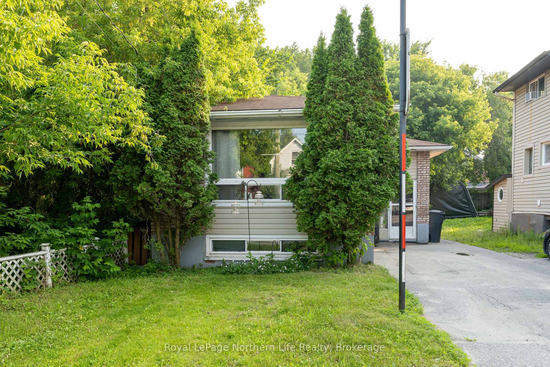 Photo 1 of 635 Worthington Street E, North Bay, Central — HOMEH