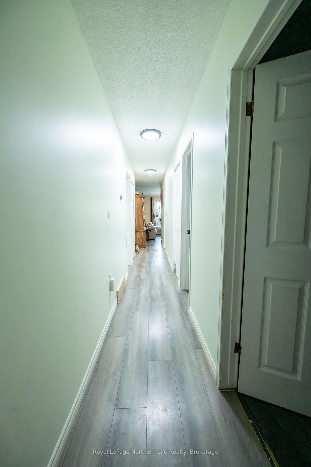 Photo 32 of 635 Worthington Street E, North Bay, Central — HOMEH