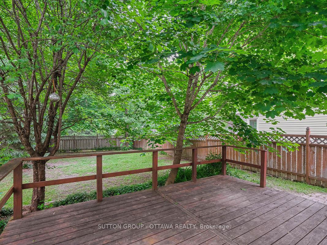 Photo 43 of 1112 St. Germain Crescent, Ottawa, Convent Glen North — HOMEH