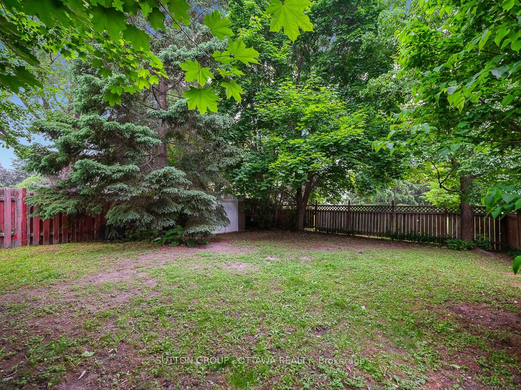 Photo 44 of 1112 St. Germain Crescent, Ottawa, Convent Glen North — HOMEH