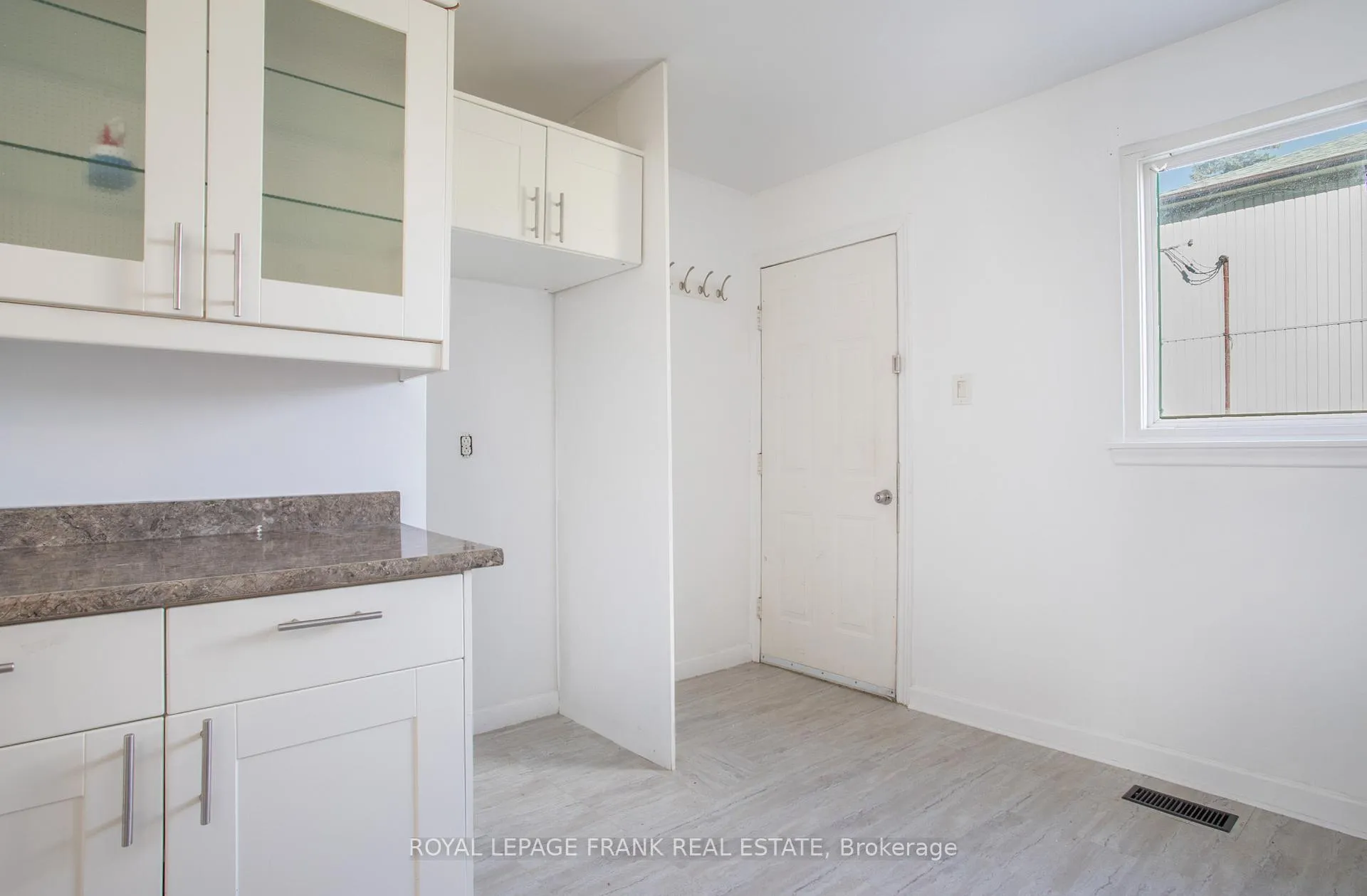 Photo 14 of 1030 Ravine Road, Oshawa, Lakeview — HOMEH