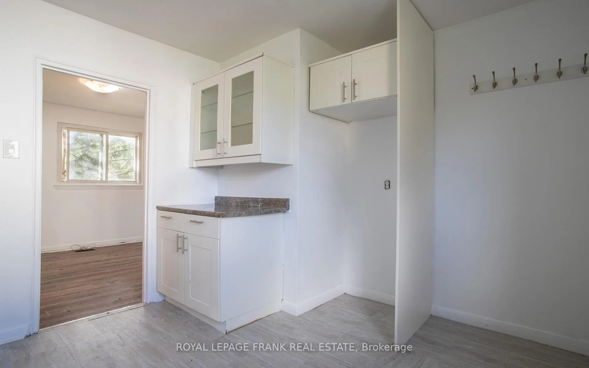 Photo 15 of 1030 Ravine Road, Oshawa, Lakeview — HOMEH