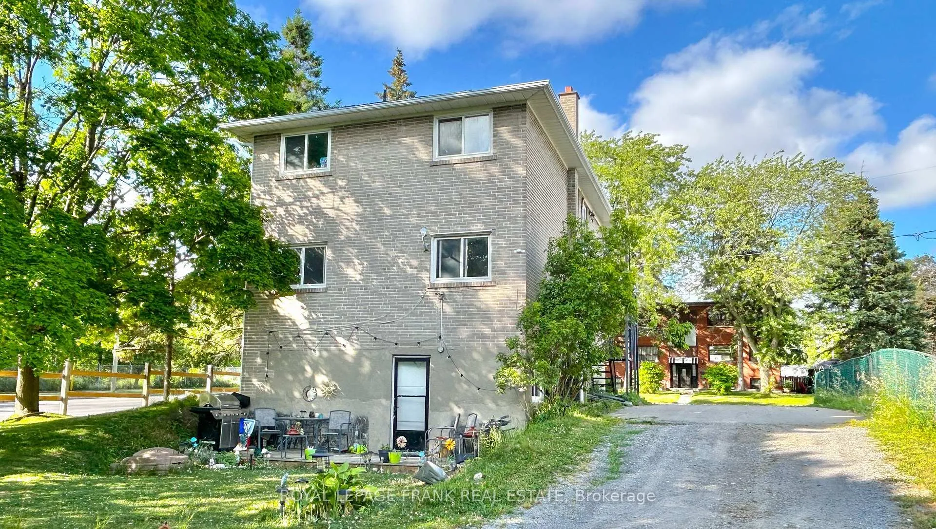Photo 34 of 1030 Ravine Road, Oshawa, Lakeview — HOMEH