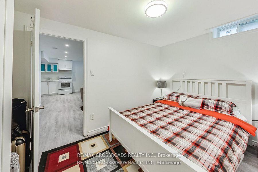 Photo 8 of Unit Bsmt, 374 Handley Crescent, Newmarket, Central Newmarket — HOMEH