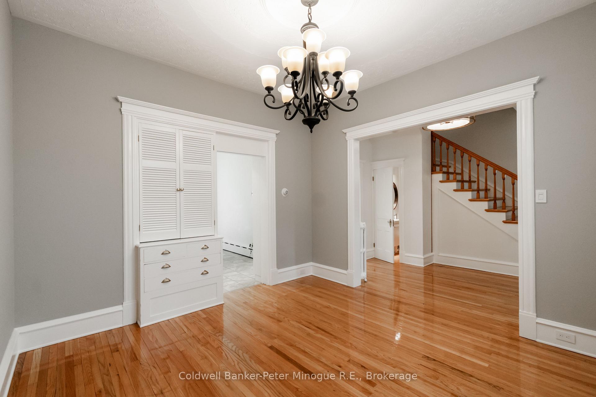 Photo 14 of 564 Copeland Street, North Bay, West End — HOMEH