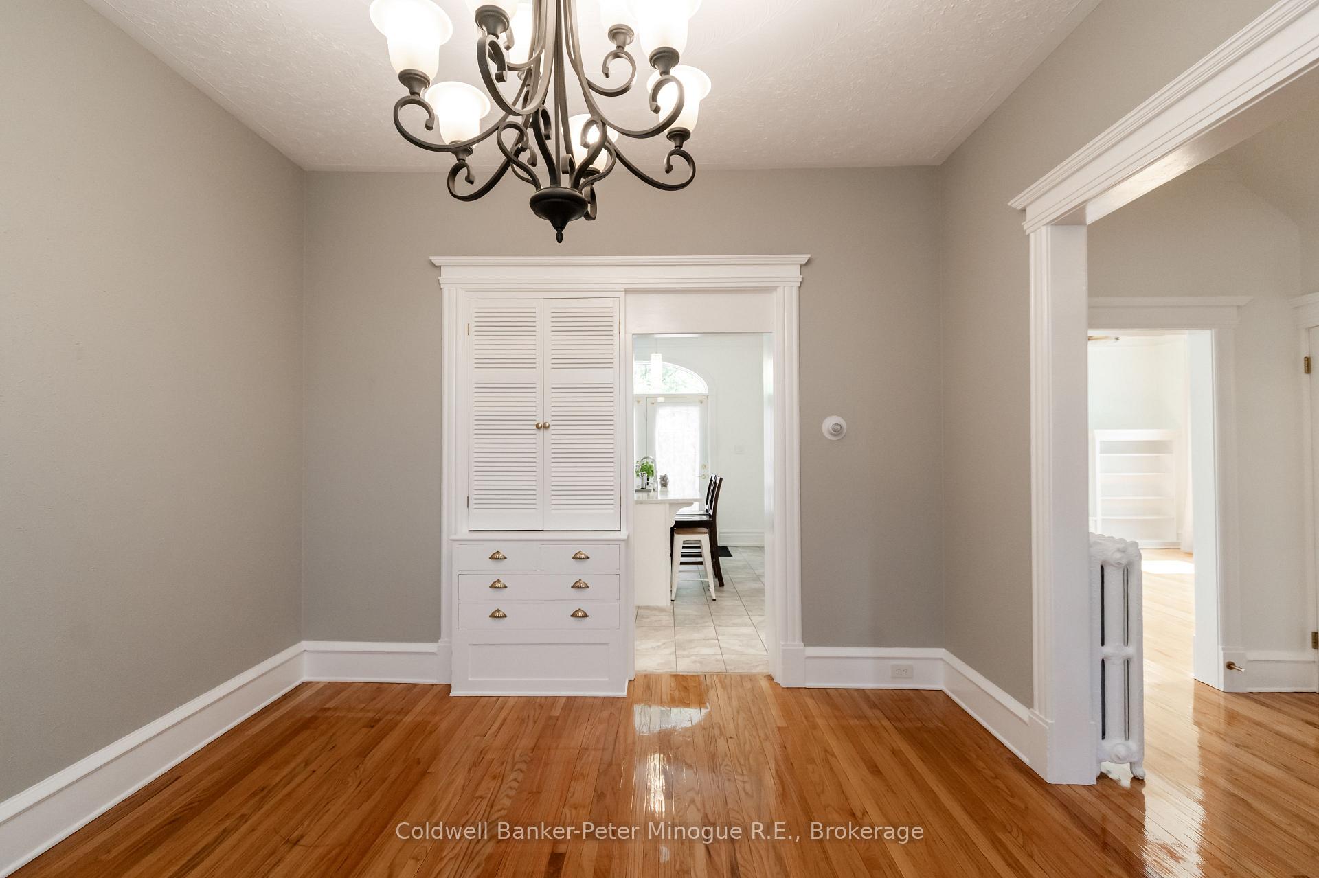 Photo 16 of 564 Copeland Street, North Bay, West End — HOMEH