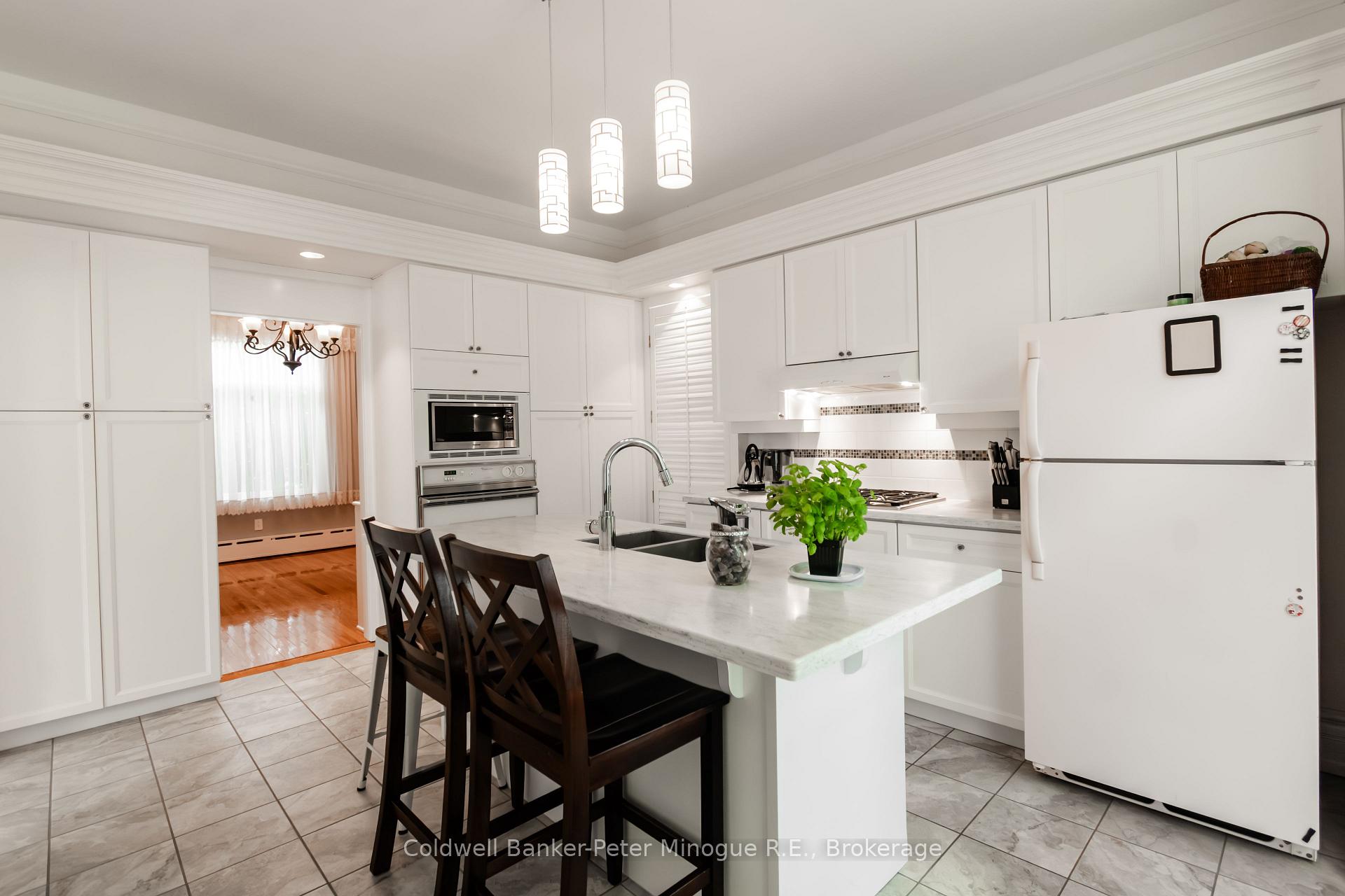 Photo 18 of 564 Copeland Street, North Bay, West End — HOMEH