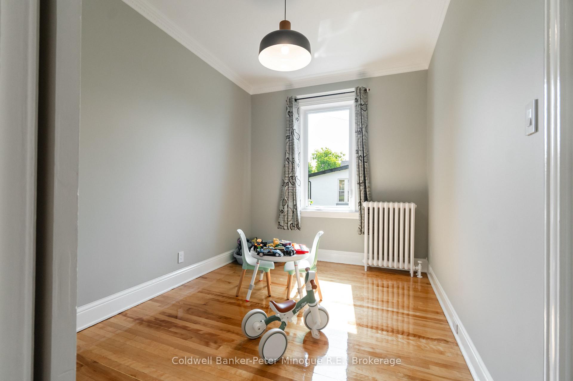 Photo 30 of 564 Copeland Street, North Bay, West End — HOMEH