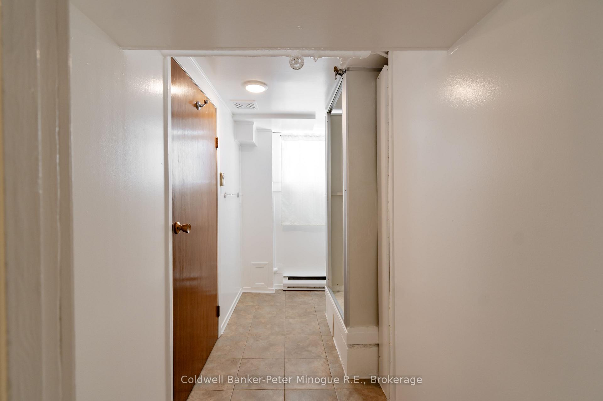 Photo 43 of 564 Copeland Street, North Bay, West End — HOMEH