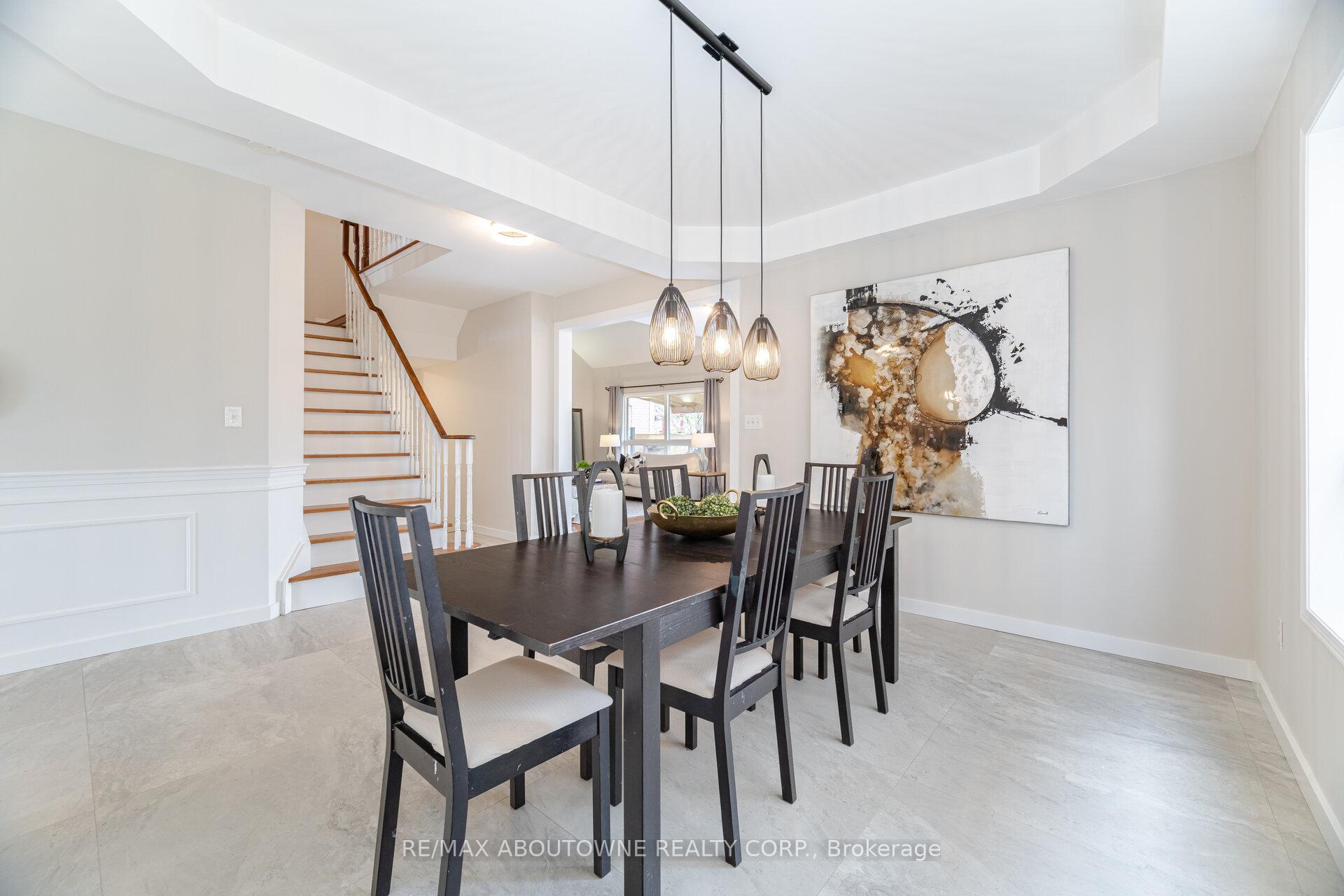 Photo 11 of 1046 Holdsworth Crescent, Milton, Coates — HOMEH