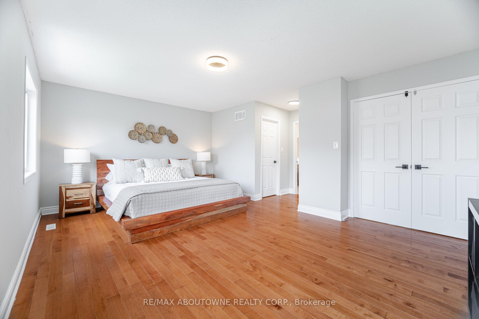 Photo 27 of 1046 Holdsworth Crescent, Milton, Coates — HOMEH