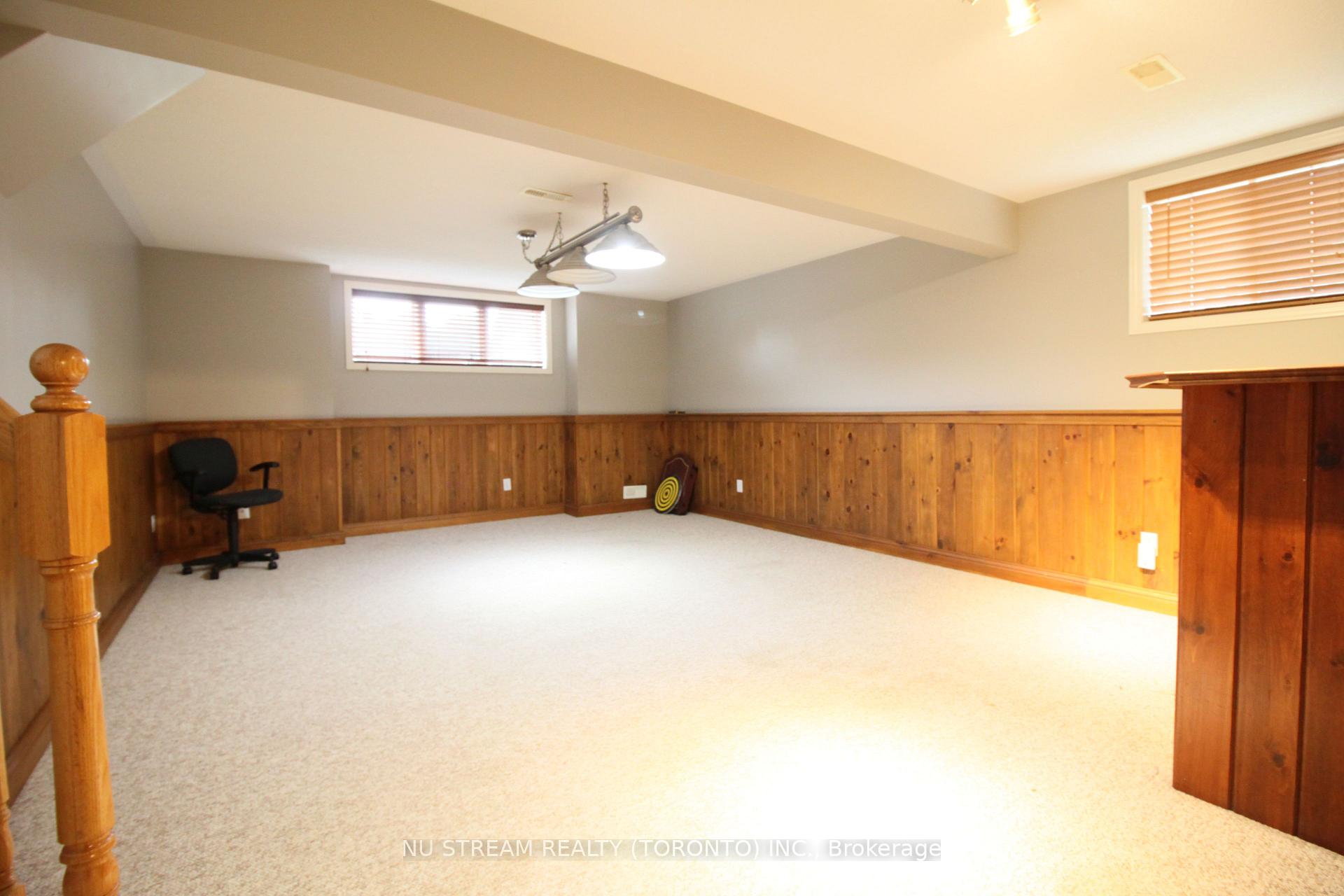 Photo 17 of 217 Conestoga Court, Oshawa, Samac — HOMEH