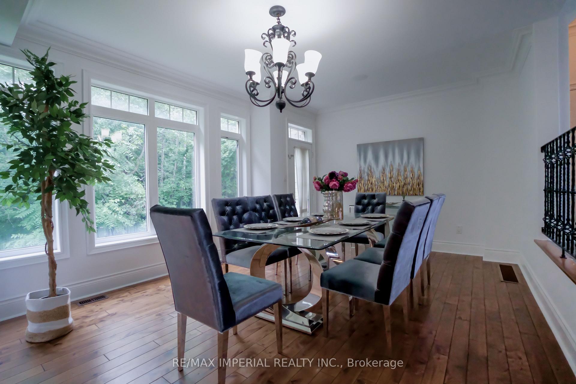 Photo 9 of 369 Gilpin Drive, Newmarket, Woodland Hill — HOMEH