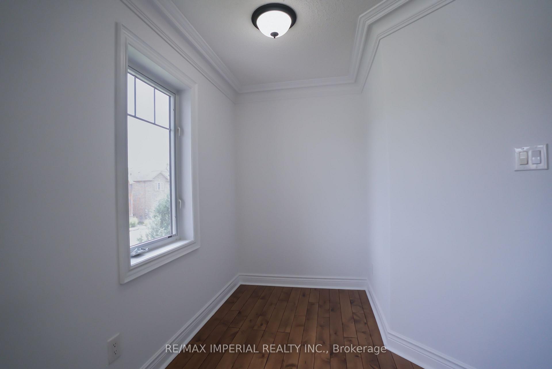 Photo 13 of 369 Gilpin Drive, Newmarket, Woodland Hill — HOMEH