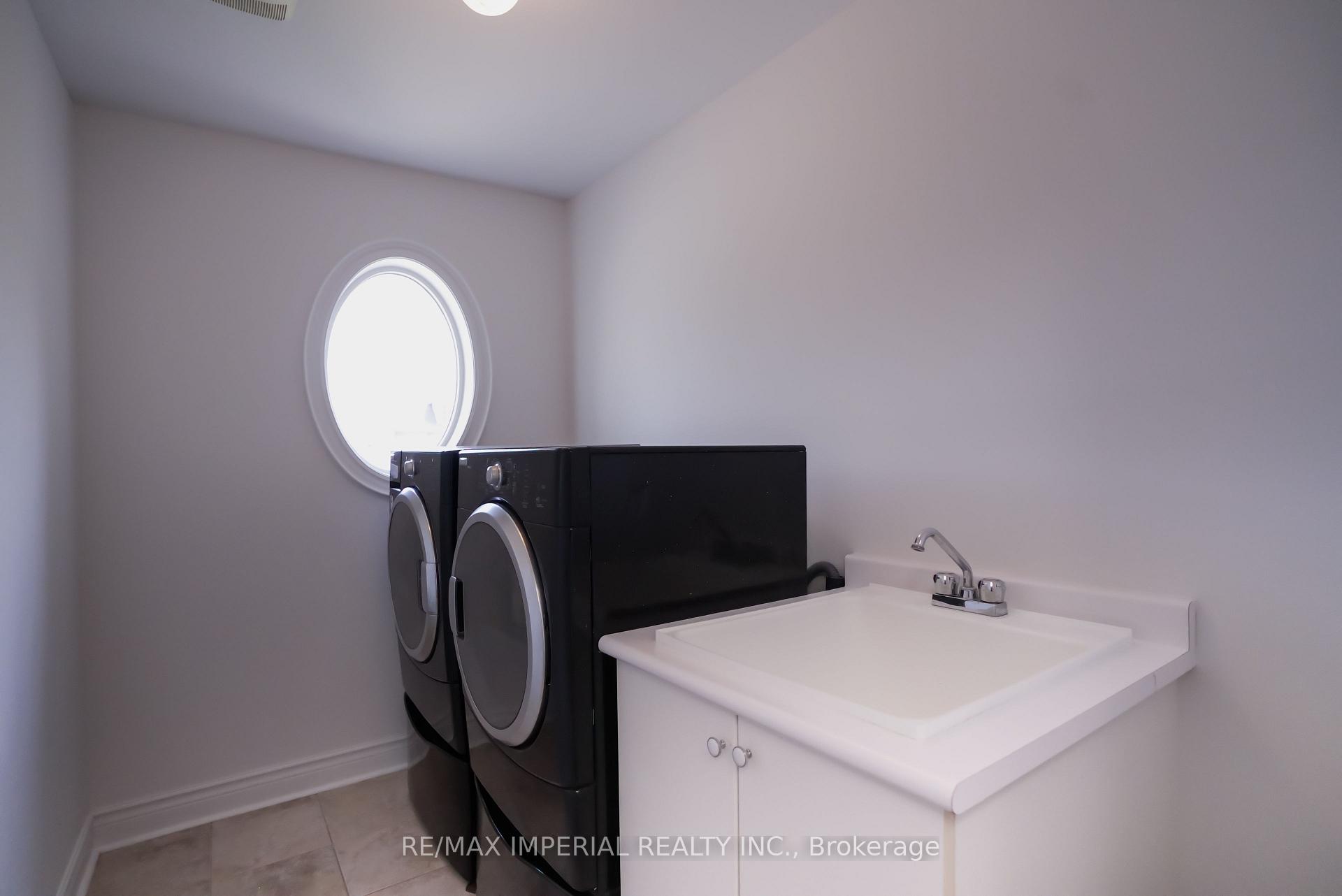 Photo 20 of 369 Gilpin Drive, Newmarket, Woodland Hill — HOMEH