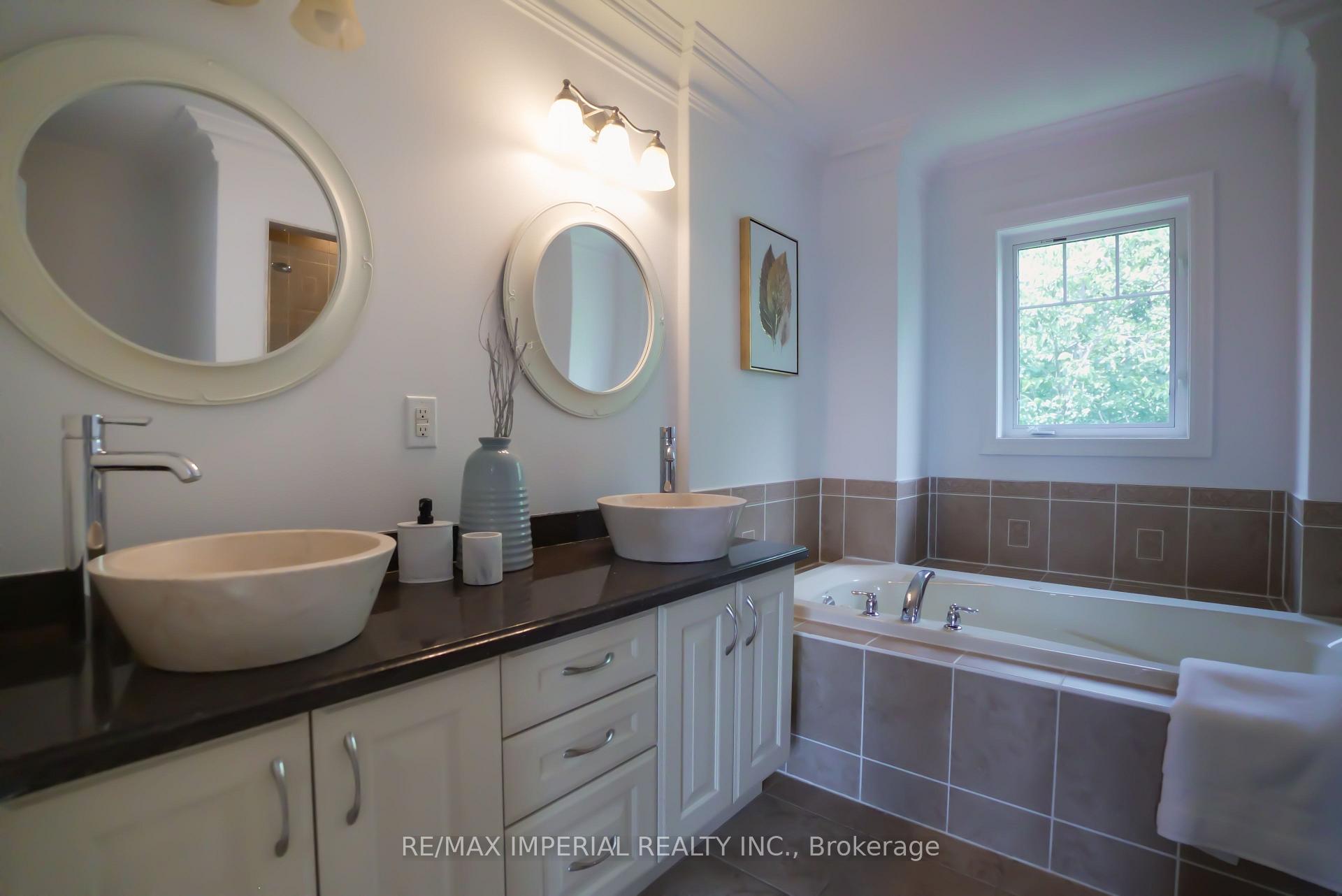 Photo 24 of 369 Gilpin Drive, Newmarket, Woodland Hill — HOMEH