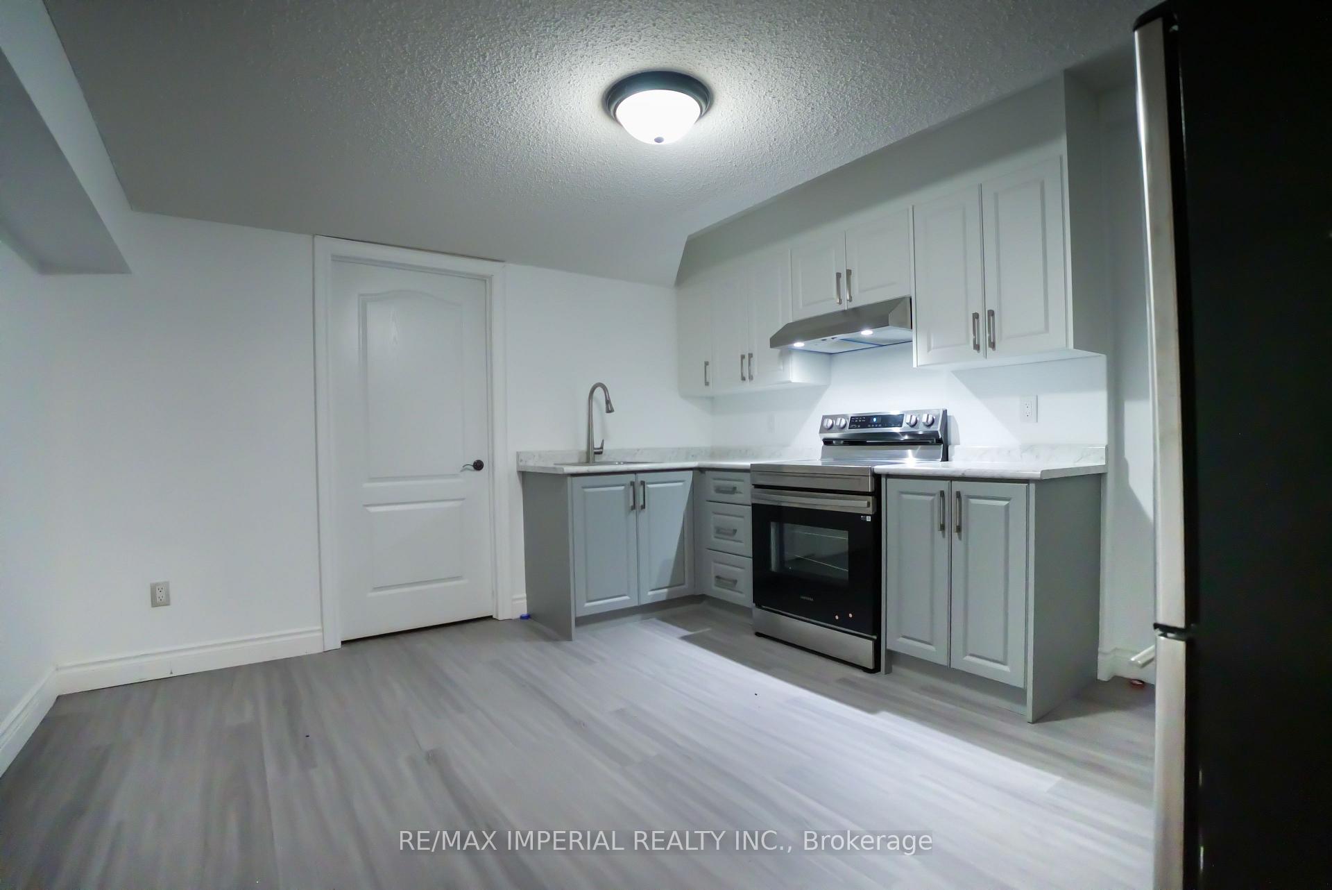 Photo 30 of 369 Gilpin Drive, Newmarket, Woodland Hill — HOMEH