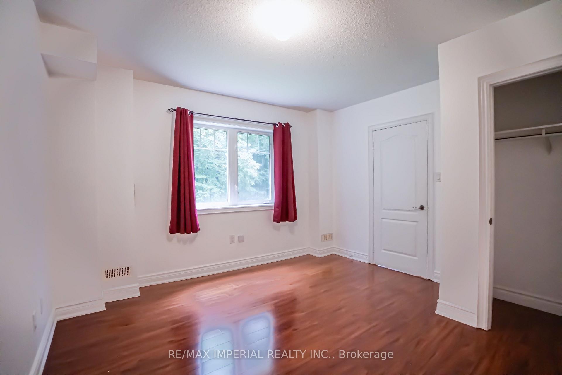 Photo 34 of 369 Gilpin Drive, Newmarket, Woodland Hill — HOMEH