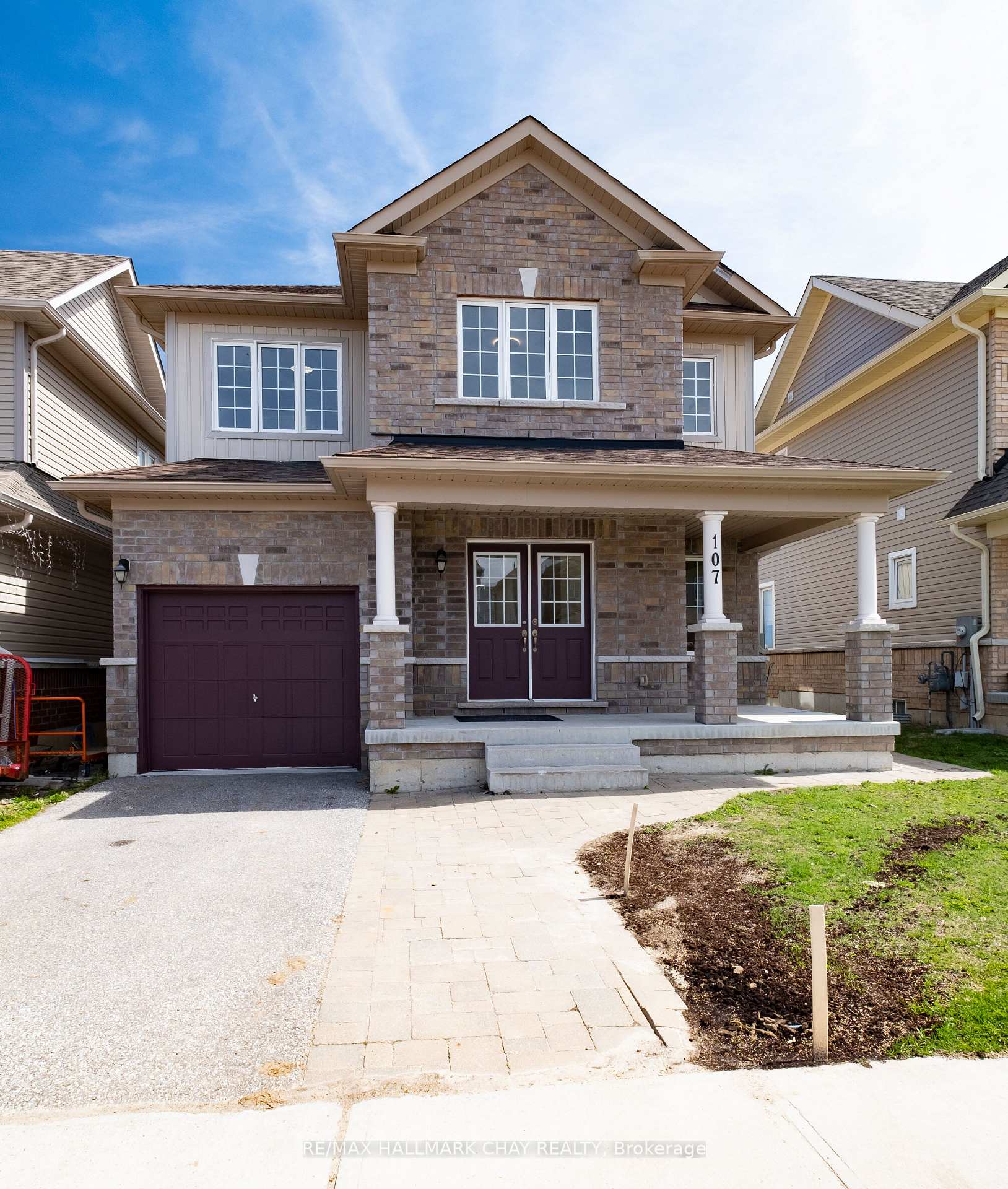Photo 2 of 107 Diana Drive, Orillia — HOMEH