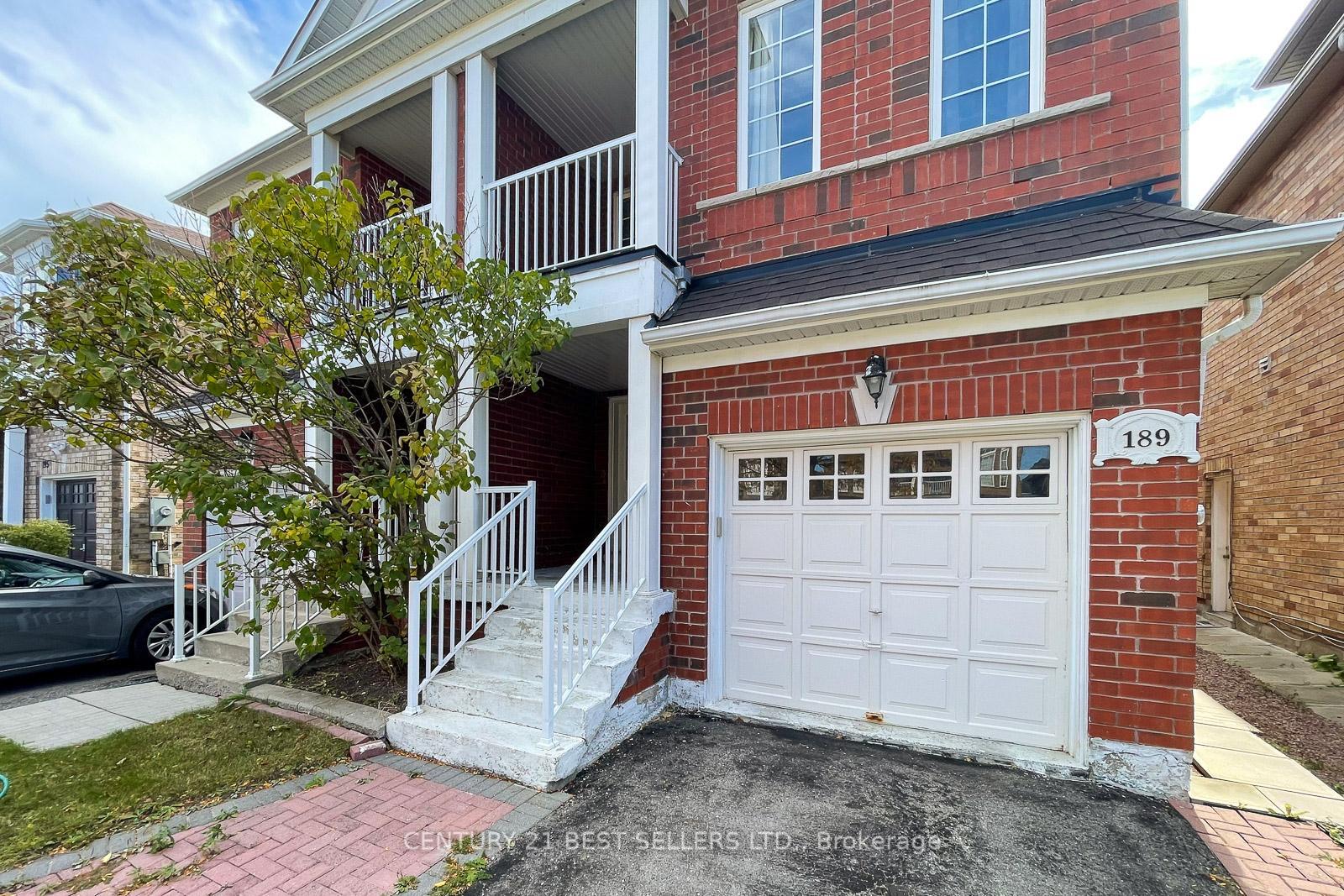 Front of 189 Warwick Crescent