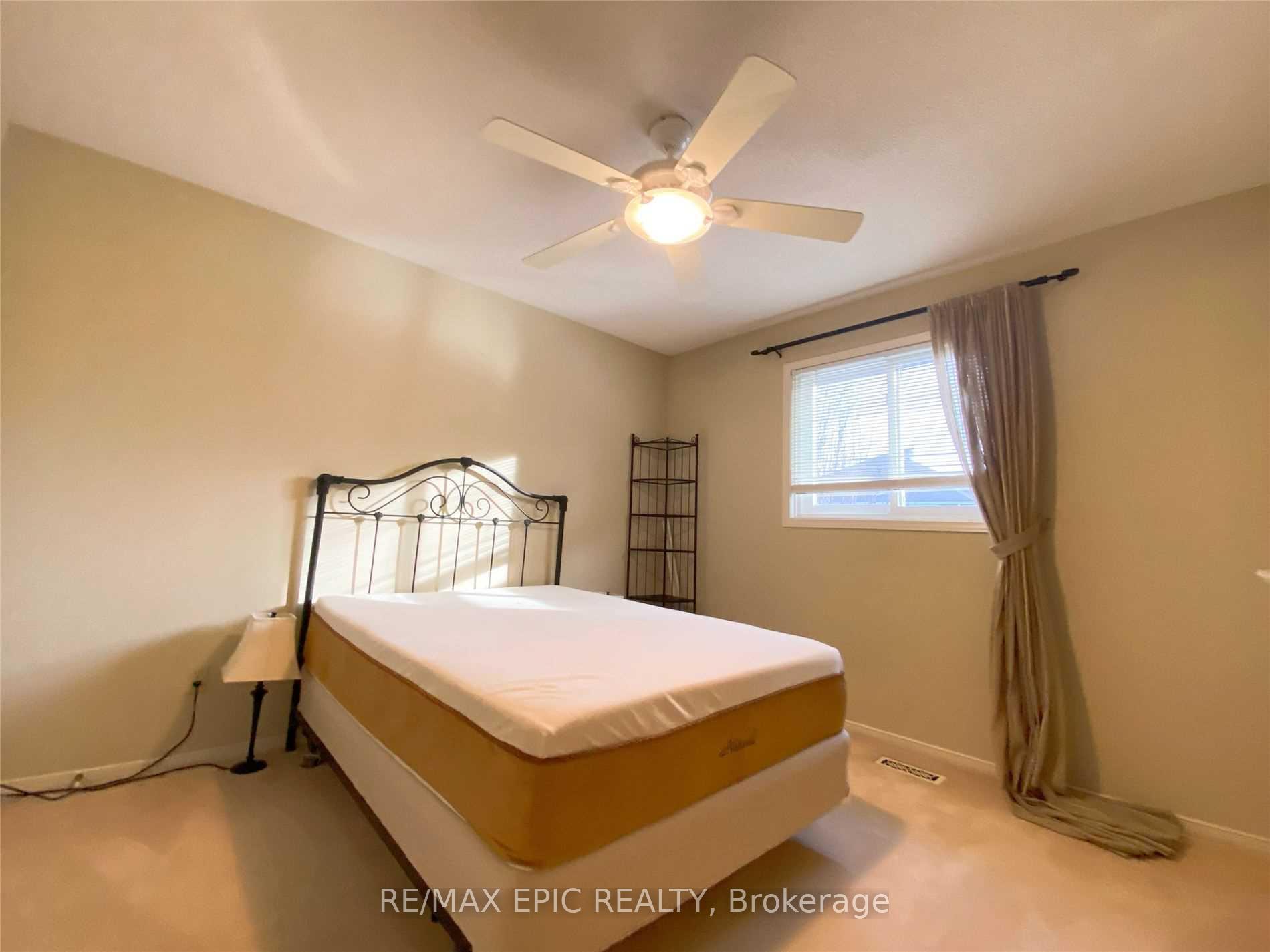 Photo 18 of 91 Brookshire Circle, Markham, Thornlea — HOMEH