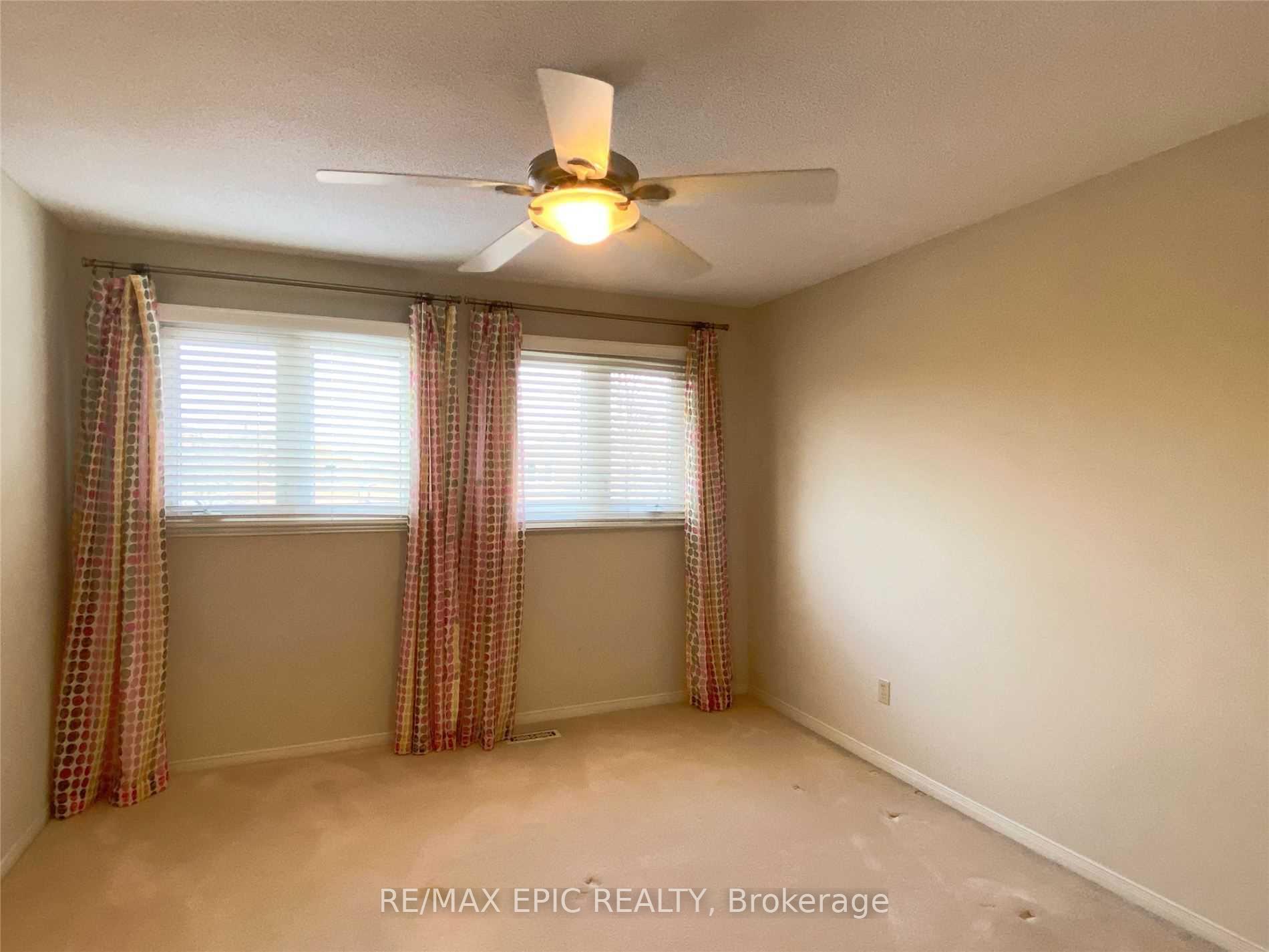 Photo 19 of 91 Brookshire Circle, Markham, Thornlea — HOMEH