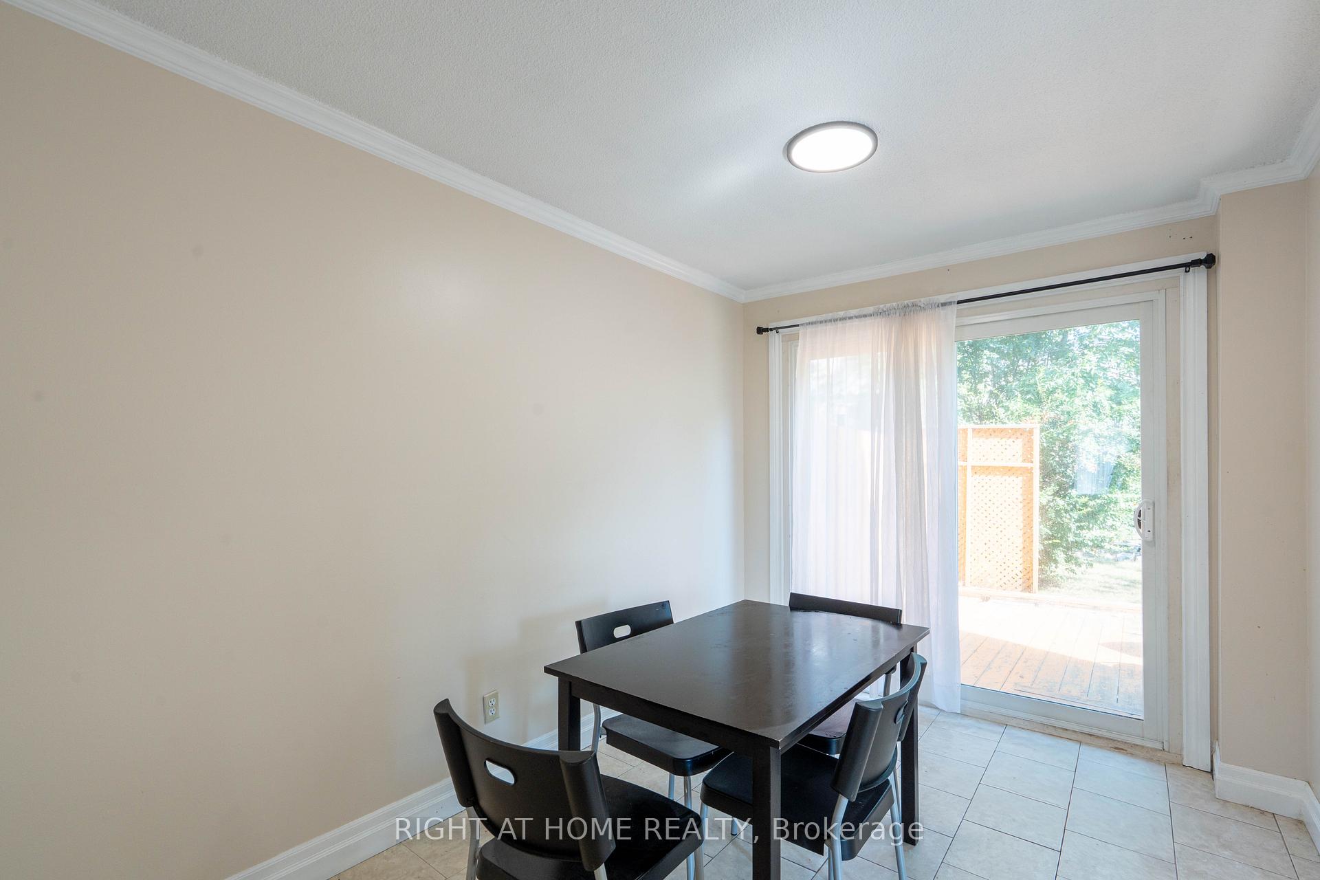 Photo 5 of 649 Balsam Crescent, Oshawa, Lakeview — HOMEH