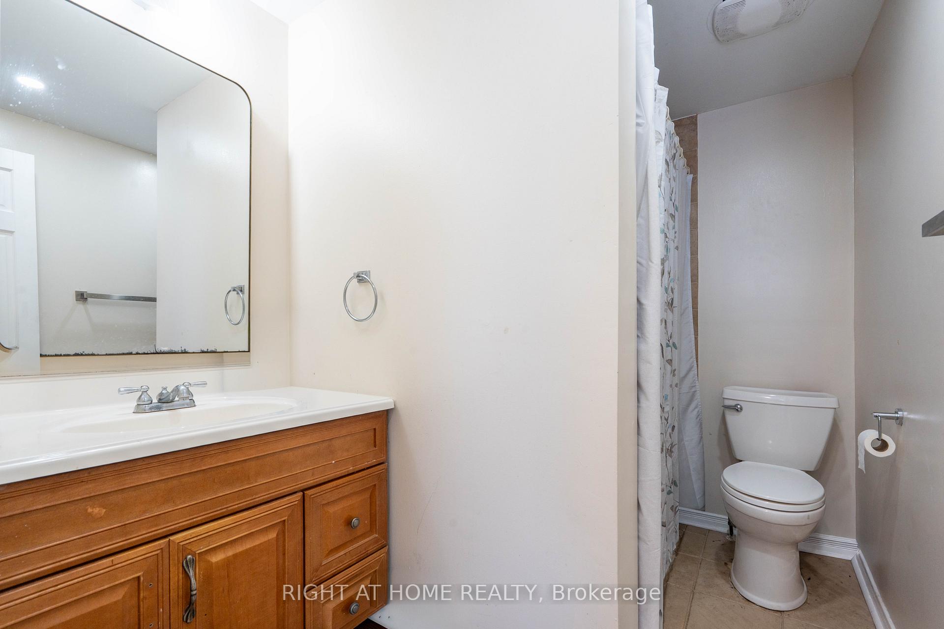 Photo 11 of 649 Balsam Crescent, Oshawa, Lakeview — HOMEH