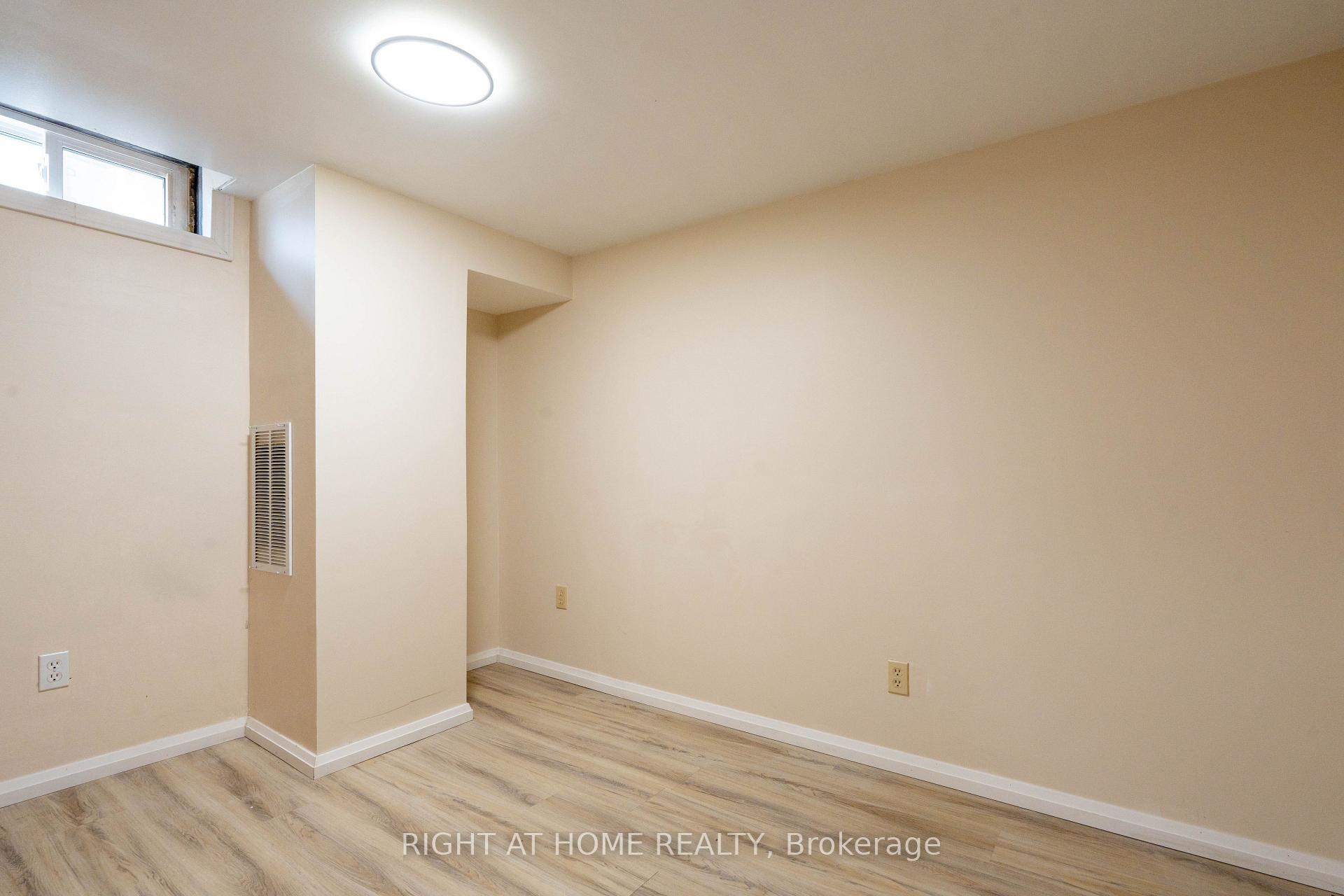 Photo 17 of 649 Balsam Crescent, Oshawa, Lakeview — HOMEH
