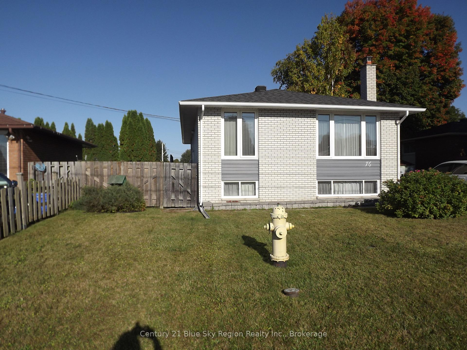 Photo 1 of 76 Strathcona Drive, North Bay, Ferris — HOMEH